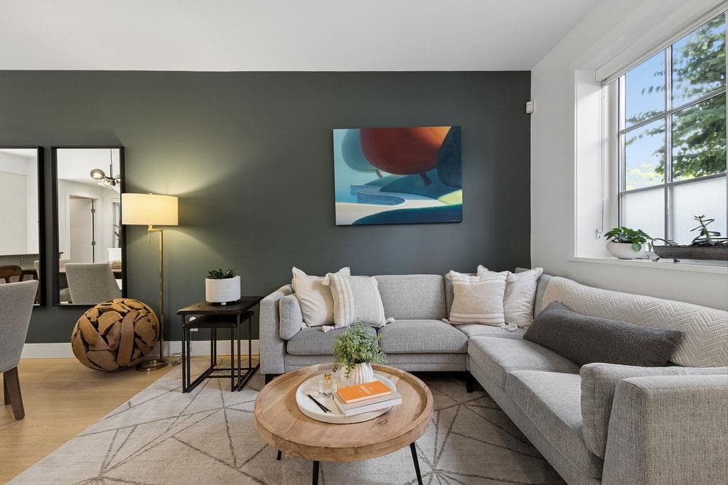 12 - 1133 Ridgewood Drive, North Vancouver, V7R 0A4 — photo 3