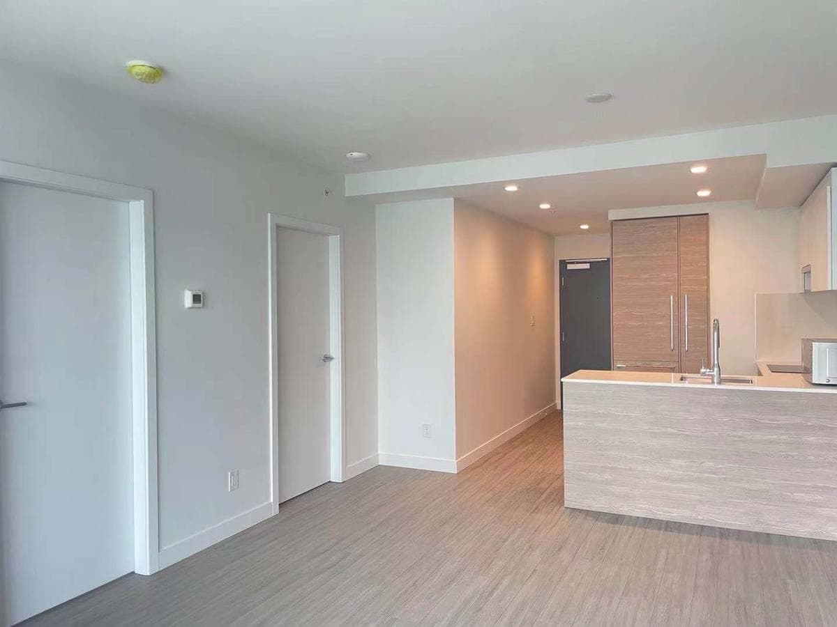 13XX - 13655 Fraser Hwy, Surrey, V3T 0P8 — photo 3