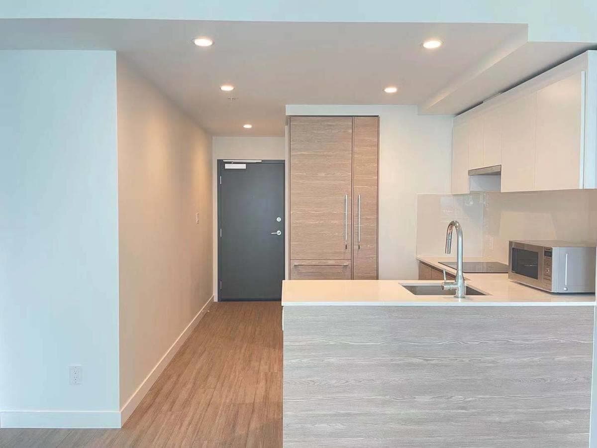 13XX - 13655 Fraser Hwy, Surrey, V3T 0P8 — photo 5