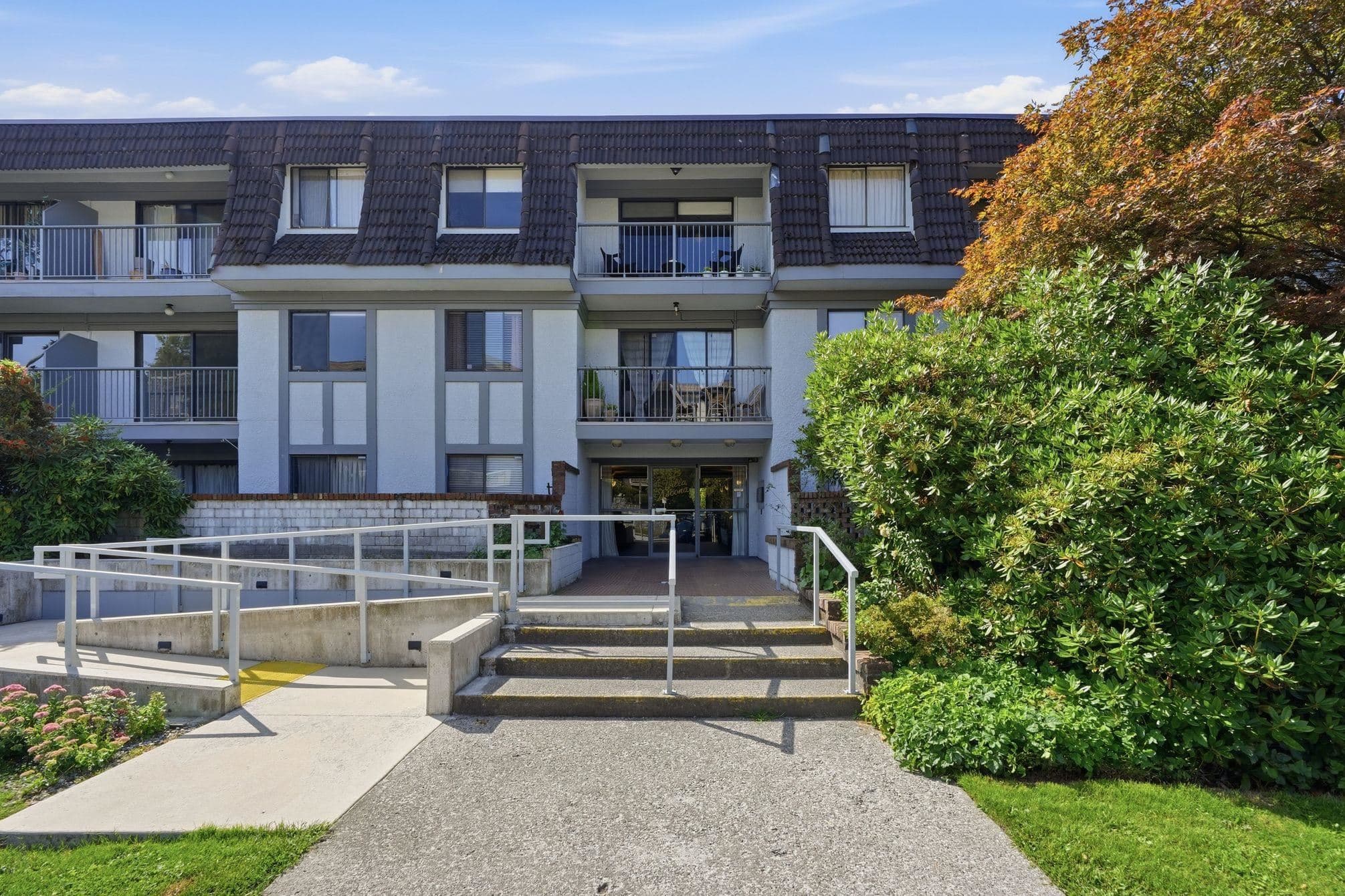 305 - 275 W 2nd Street, North Vancouver, V7M 1C9 — photo 1