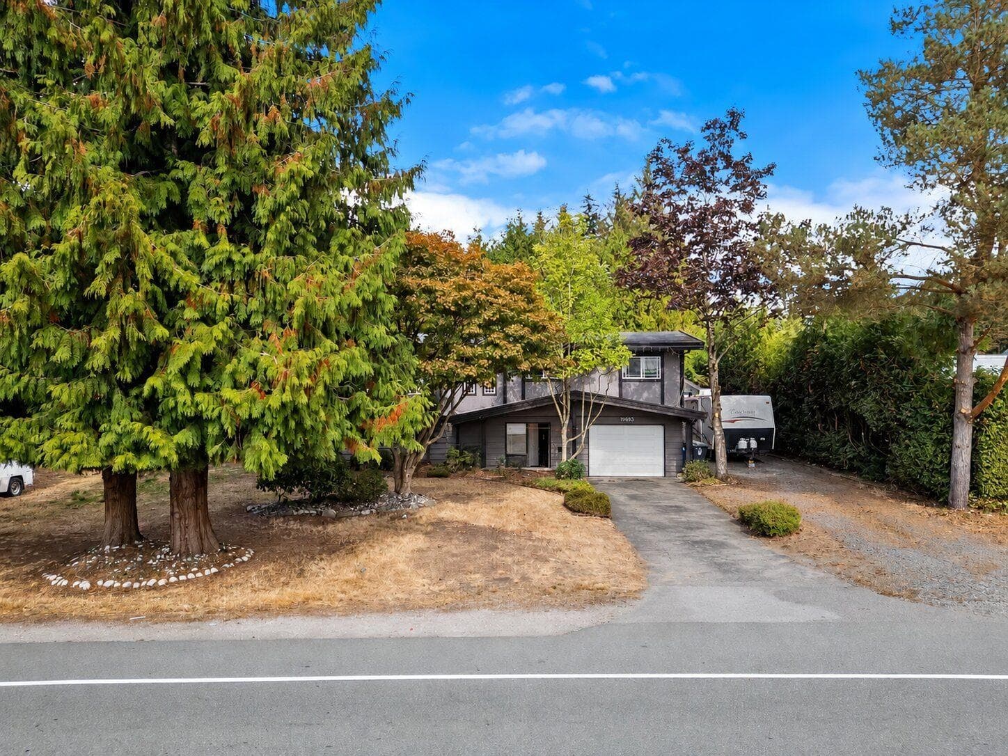 19893 38a Avenue, Langley, V3A 2V1 — photo 1