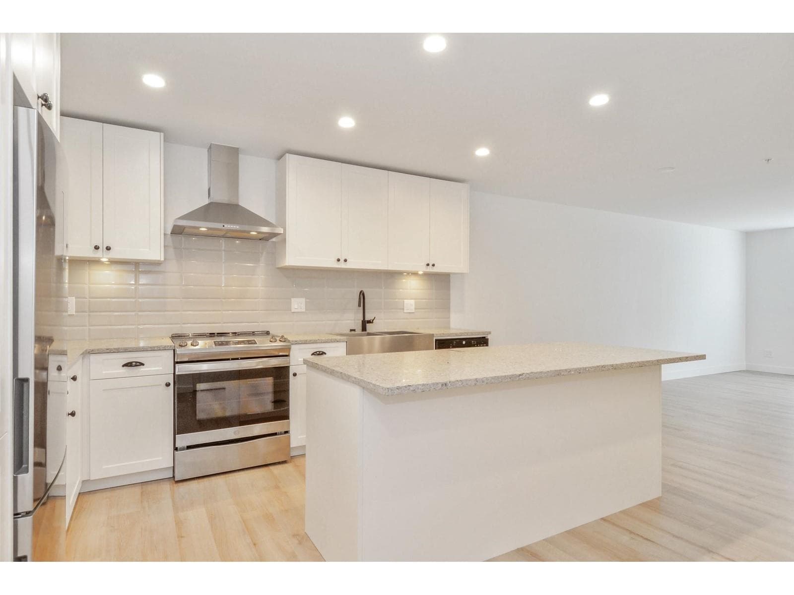 A108 - 20487 65 Avenue, Langley