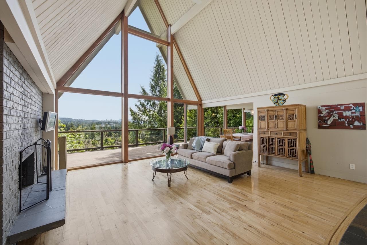 820 Younette Drive, West Vancouver, V7T 1S9 — photo 2