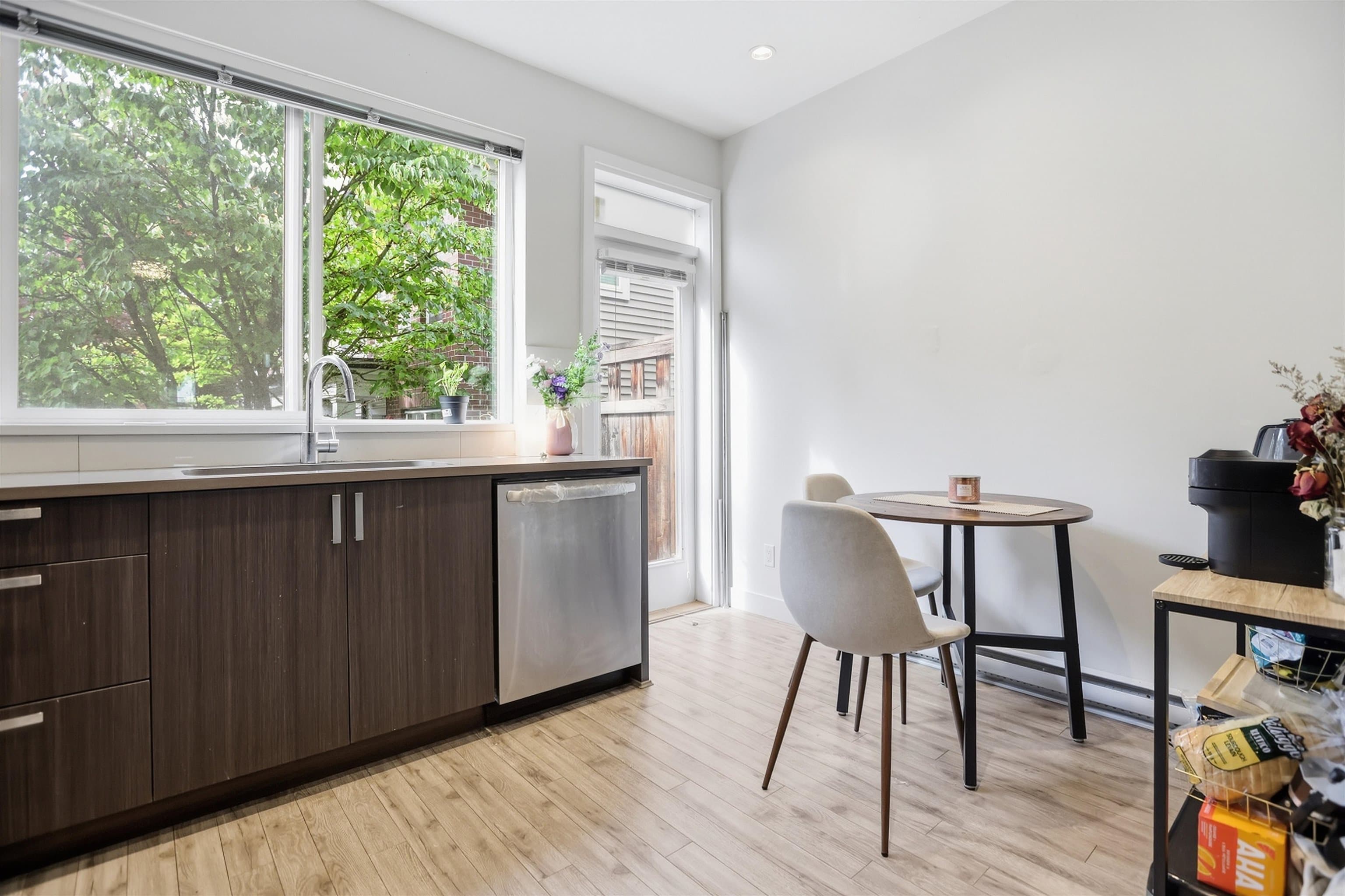 32 - 7458 Britton Street, Burnaby, V3N 3A5 — photo 4