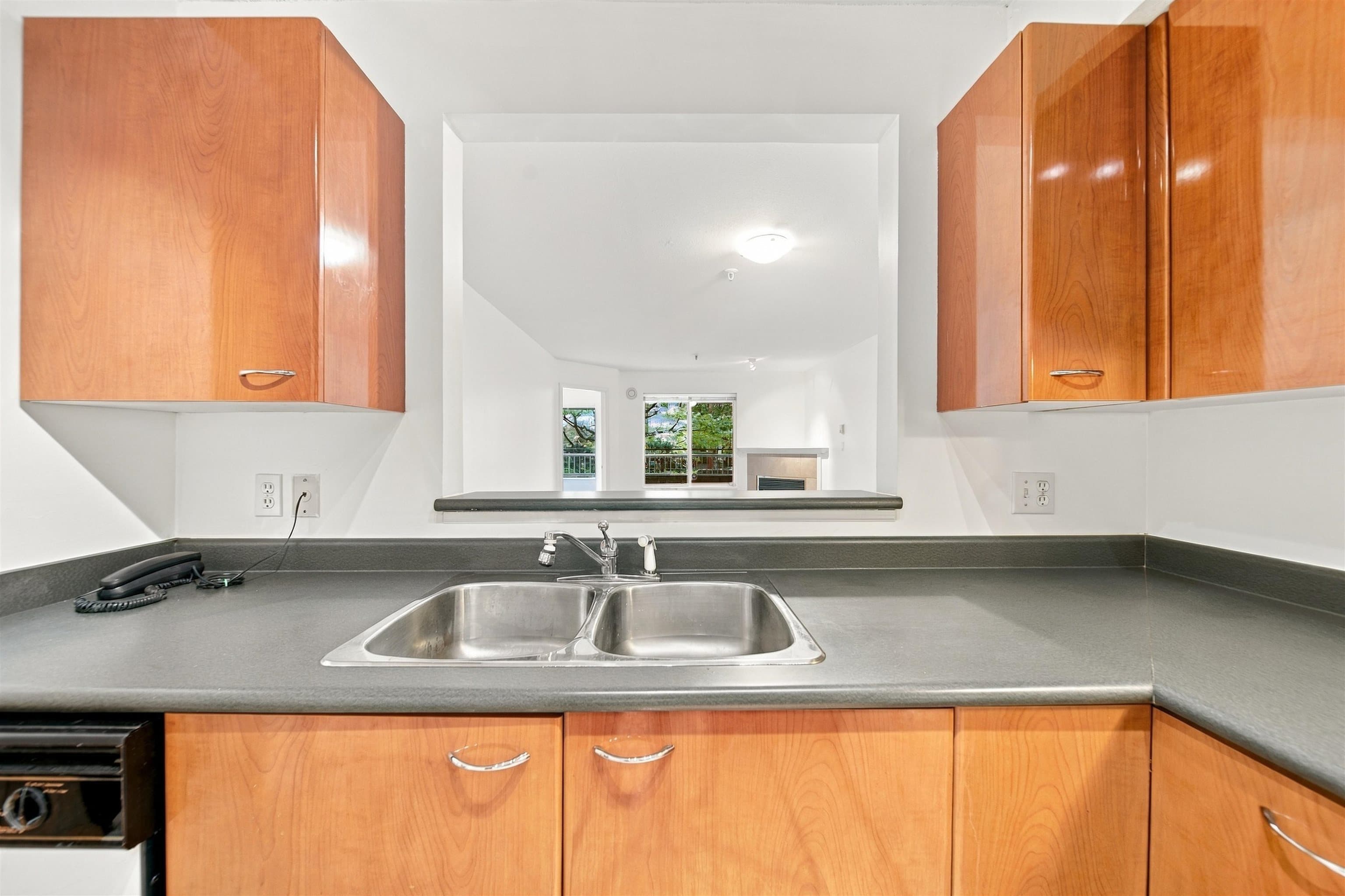 106 - 2268 Welcher Avenue, Port Coquitlam, V3C 1X4 — photo 5