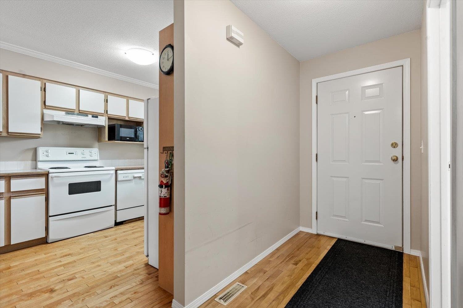 35 - 45435 Knight Road, Chilliwack, V2R 3E8 — photo 3
