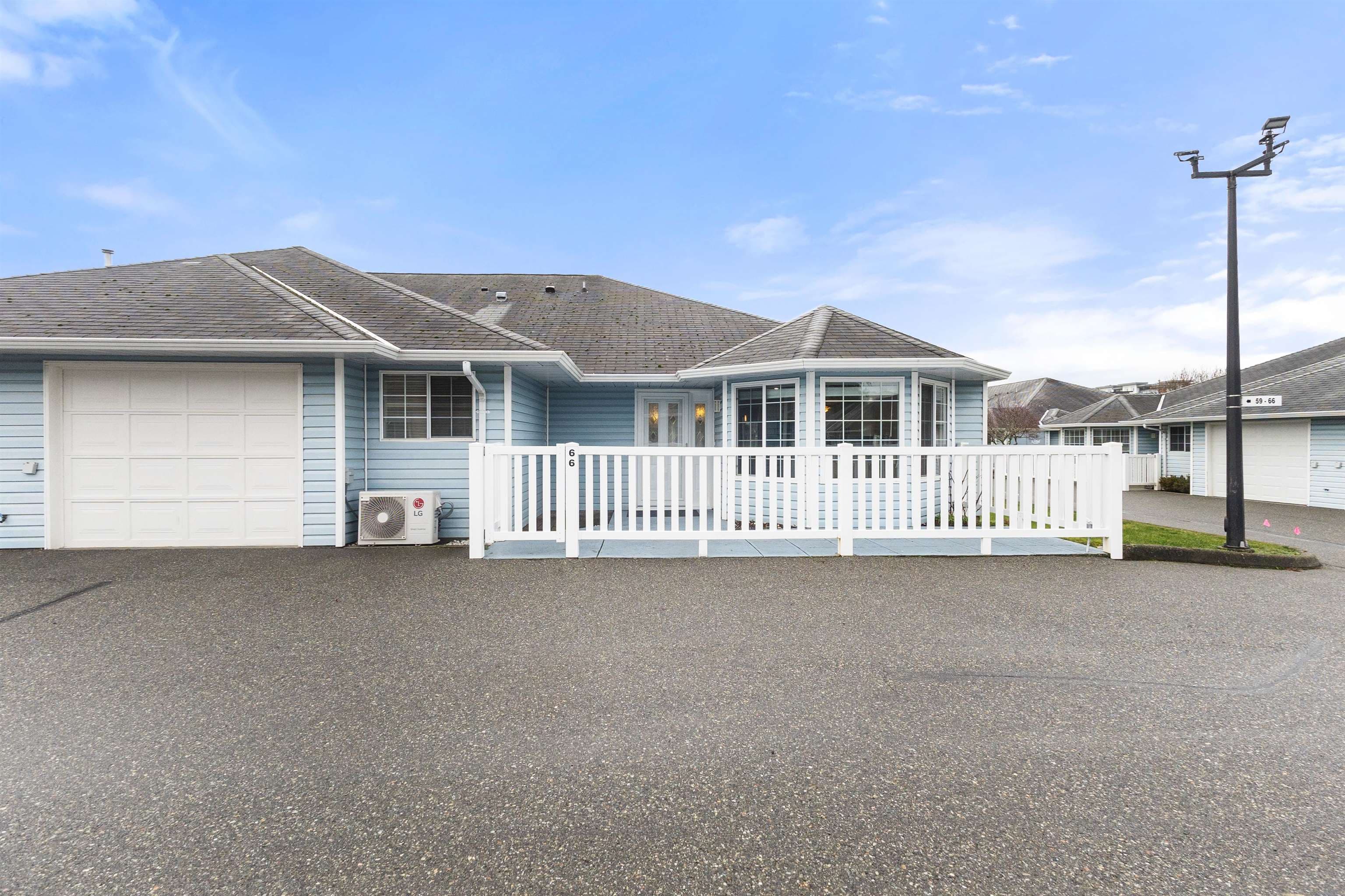 66 - 1450 Mccallum Road, Abbotsford, V2S 8A5 — photo 2
