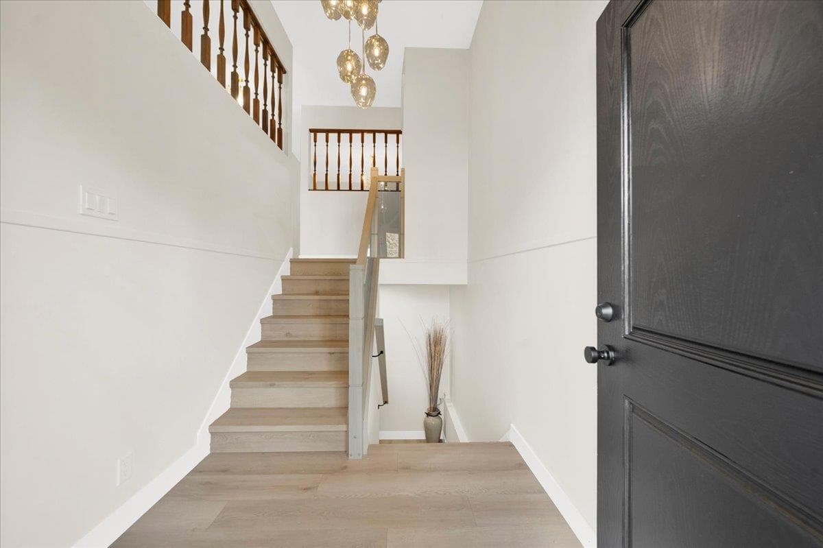 604 E 54th Avenue, Vancouver, V5X 1L6 — photo 2