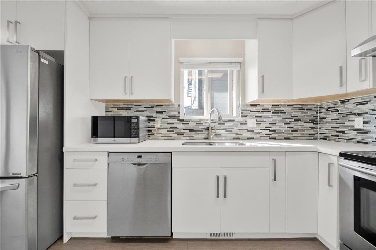 604 E 54th Avenue, Vancouver, V5X 1L6 — photo 5