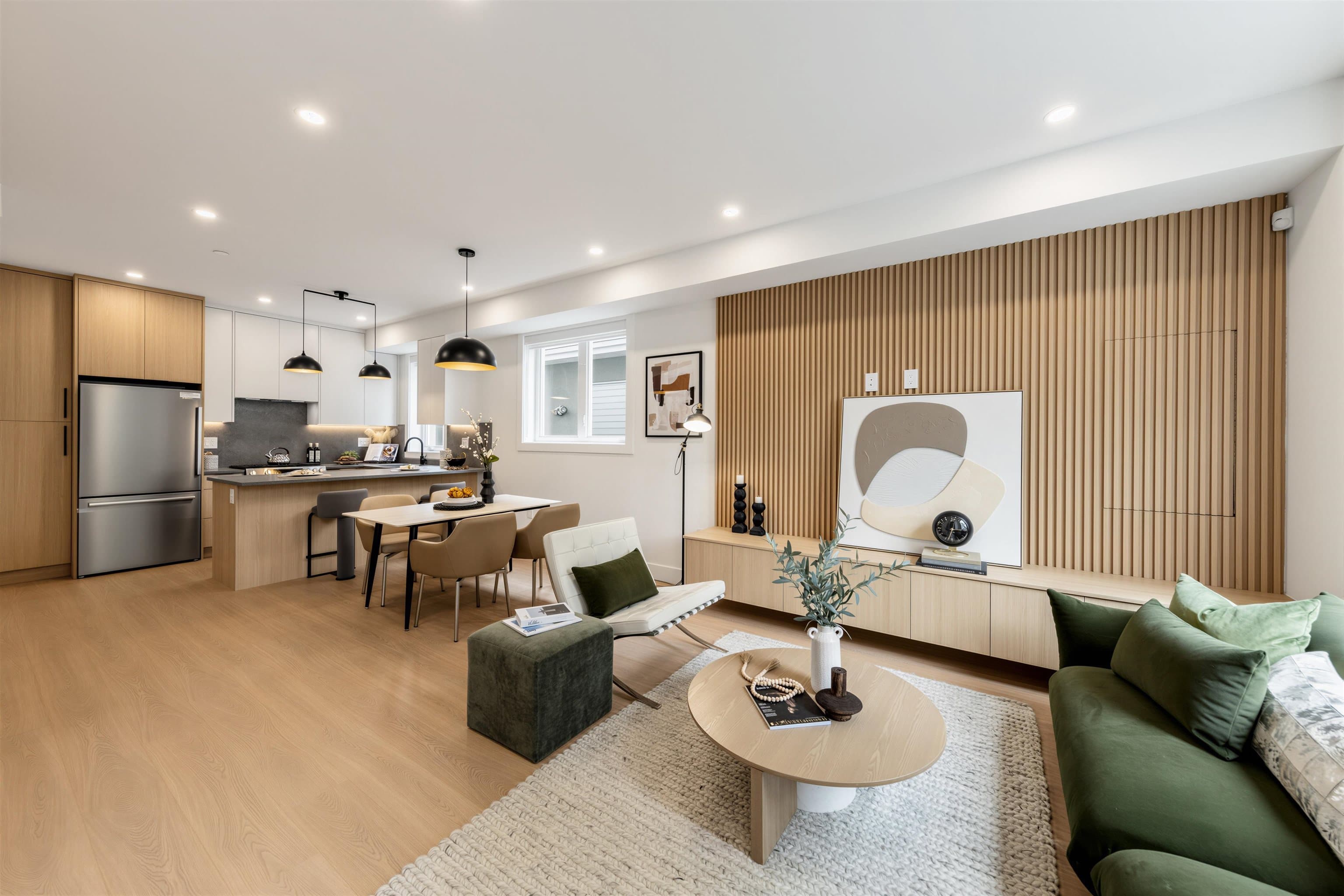 2 - 3268 E 18 Avenue, Vancouver, V5M 2R7 — photo 1