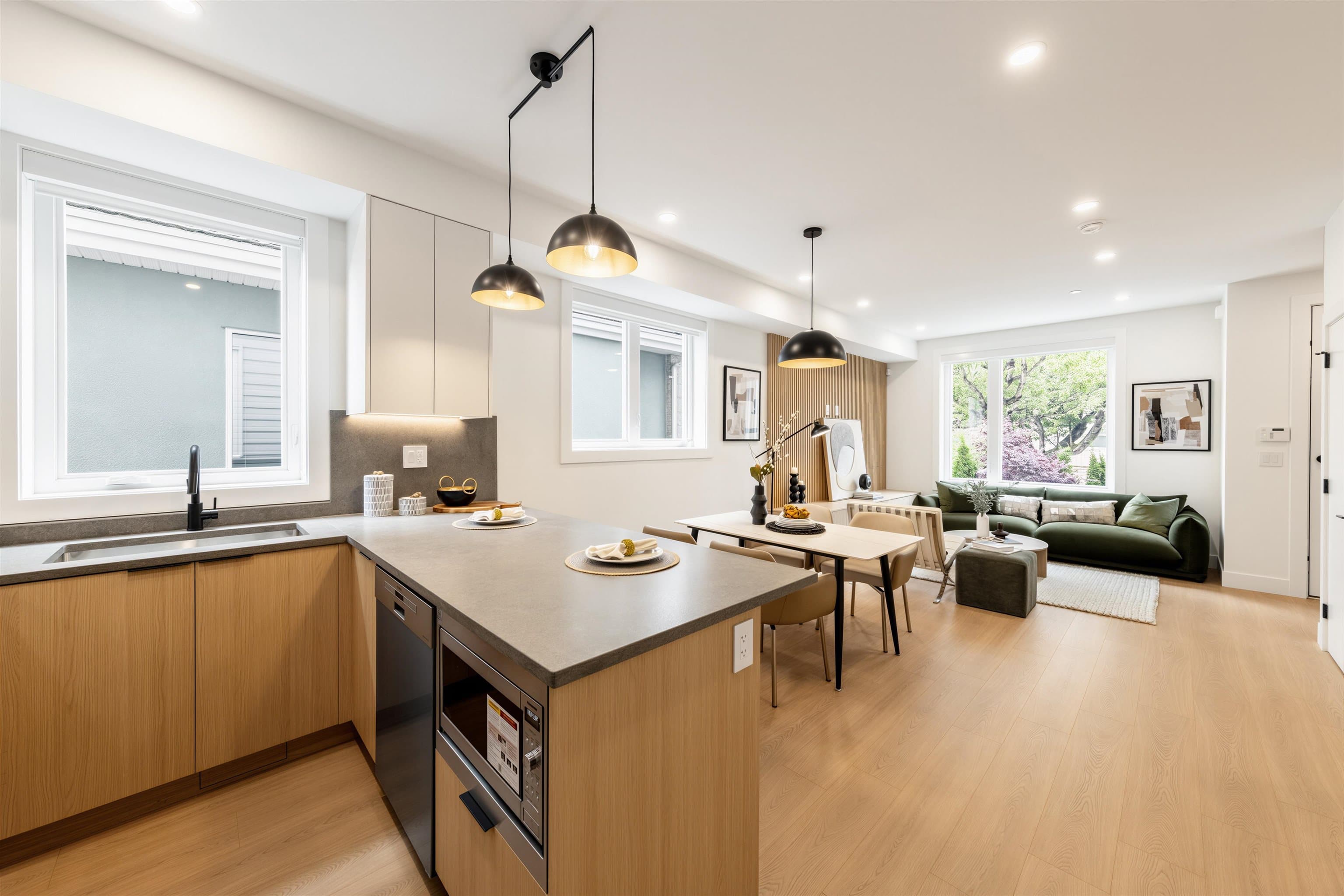 2 - 3268 E 18 Avenue, Vancouver, V5M 2R7 — photo 5