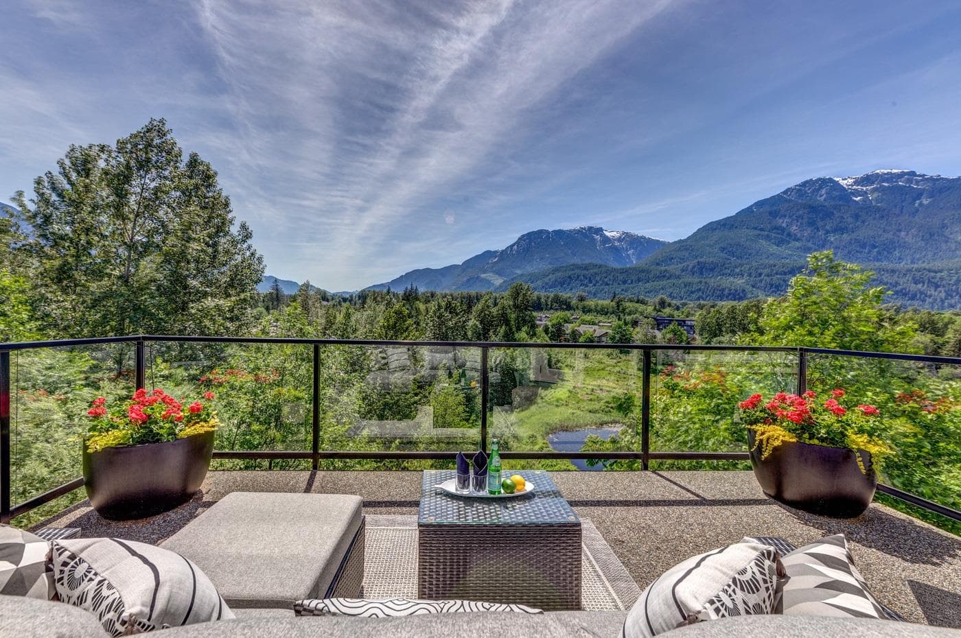 41155 Rockridge Place, Squamish, V8B 0S4 — photo 1