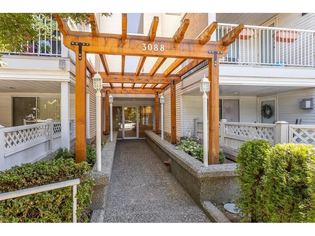 103 - 3088 Flint Street, Port Coquitlam, V3B 4H5 — photo 5