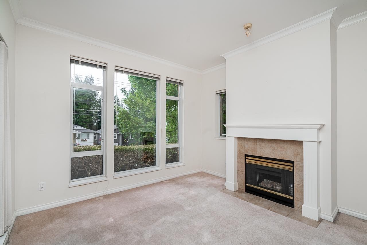 207 - 678 W Queens Road, North Vancouver, V7N 2L3 — photo 5