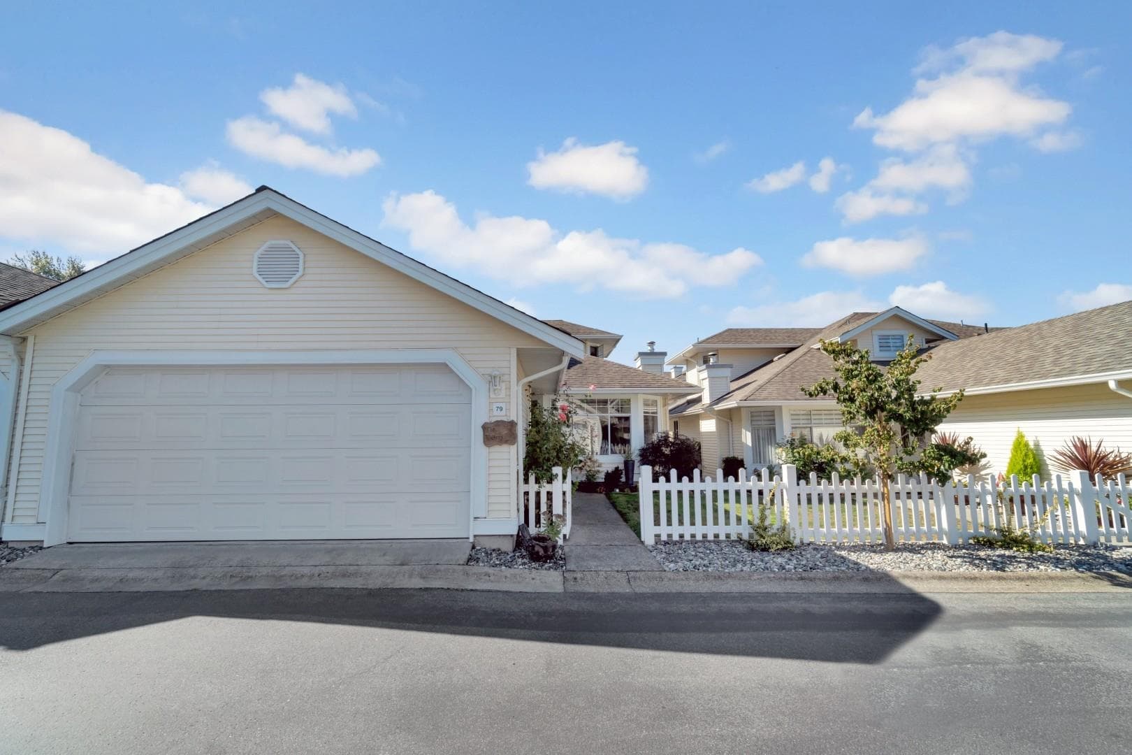 79 - 9208 208 Street, Langley