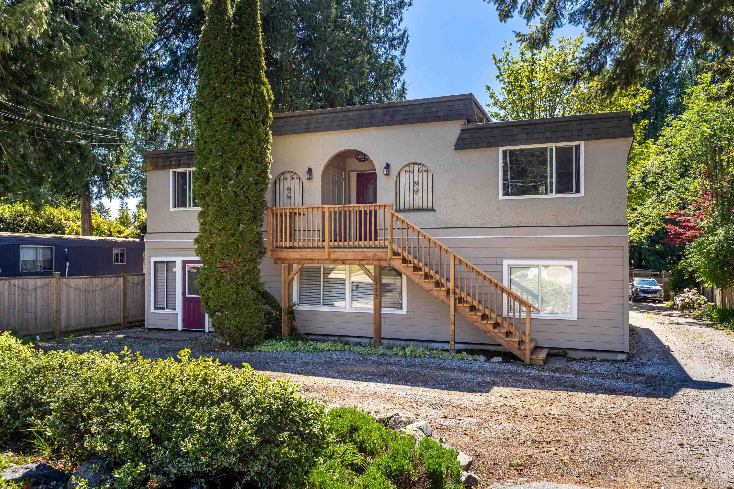 6473 Norwest Bay Road, Sechelt, V7Z 0S1 — photo 1