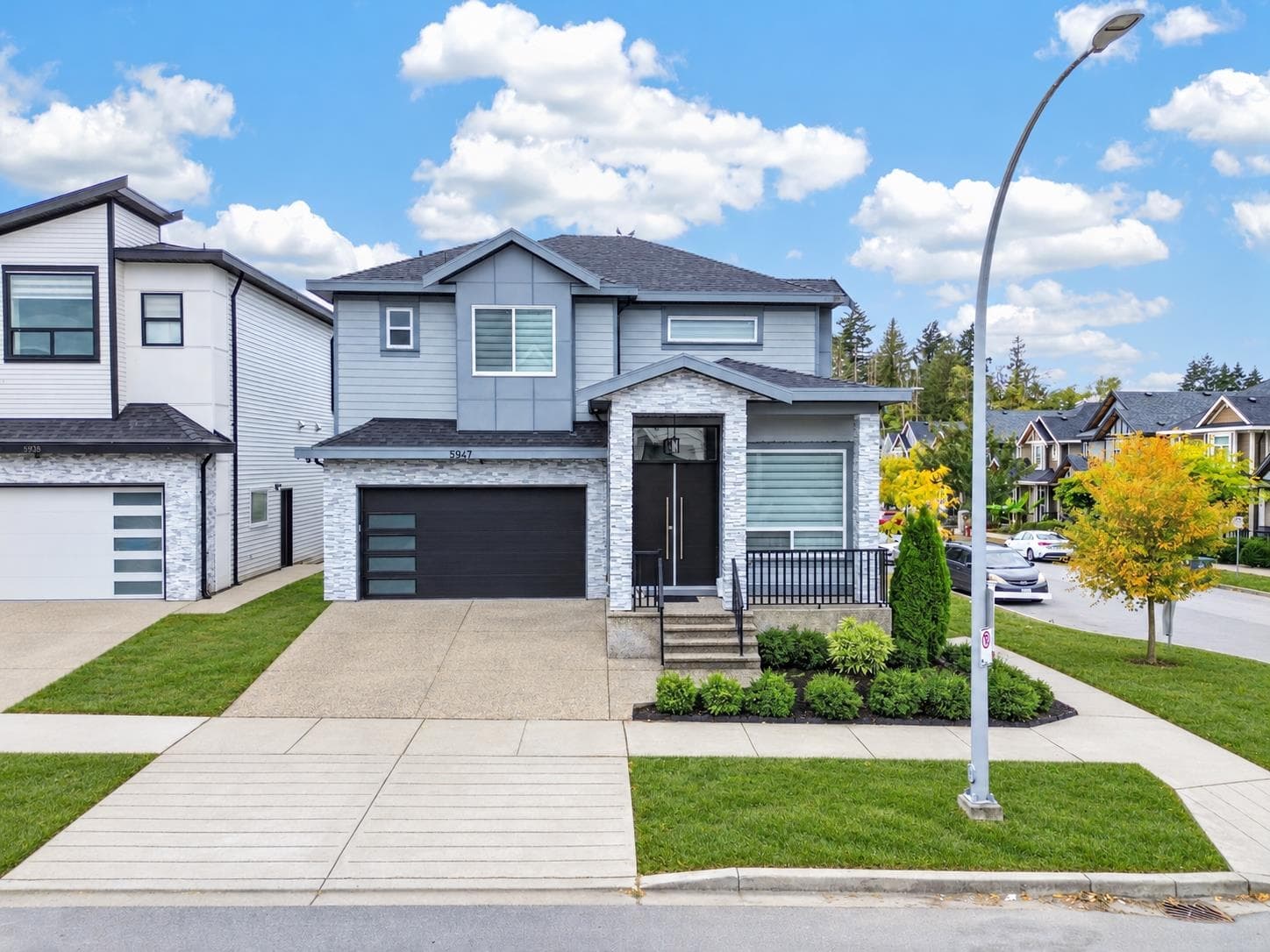 5947 140b Street, Surrey, V3X 0J3 — photo 2