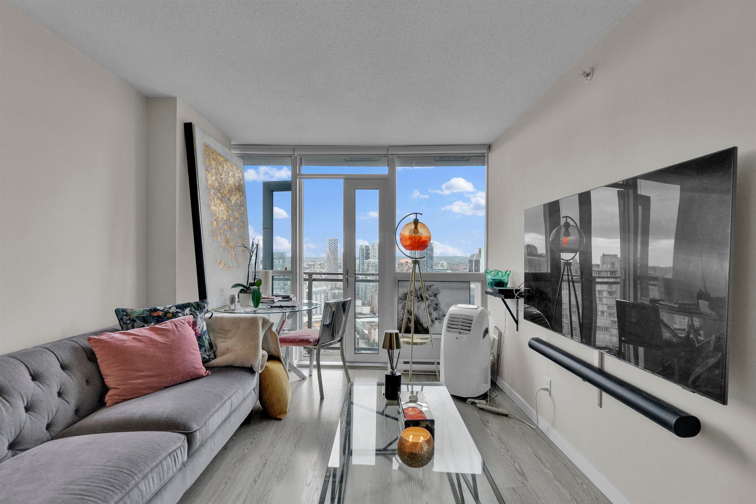2908 - 833 Seymour Street, Vancouver, V6B 0G4 — photo 1