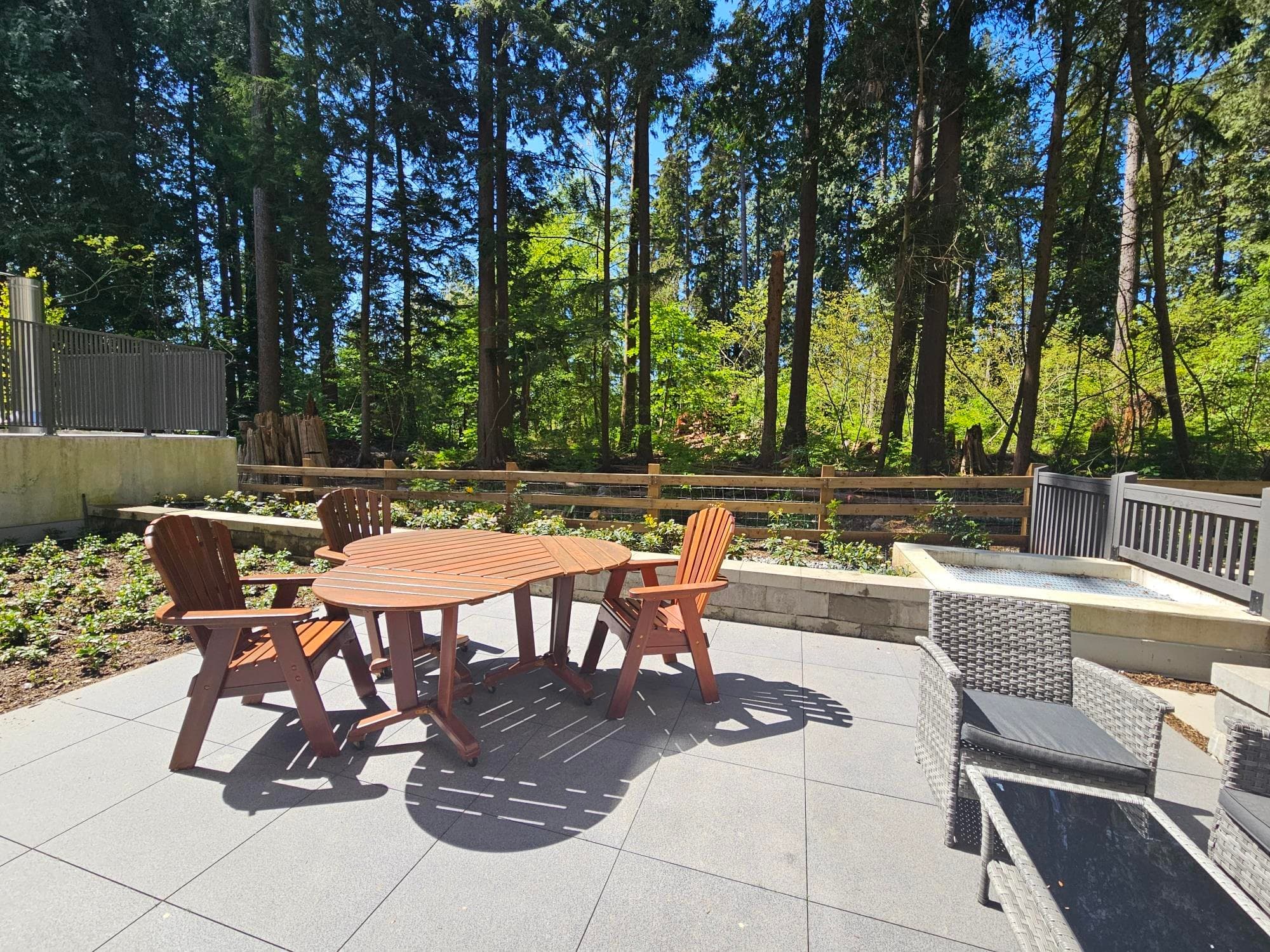 109 - 2325 Emery Court, North Vancouver, V7J 0E8 — photo 4