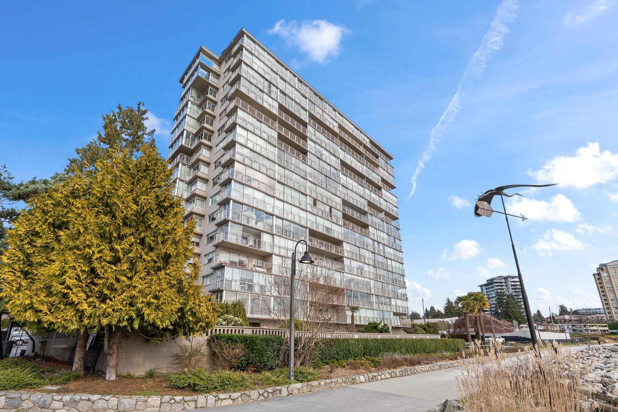 203 - 150 24th Street, West Vancouver