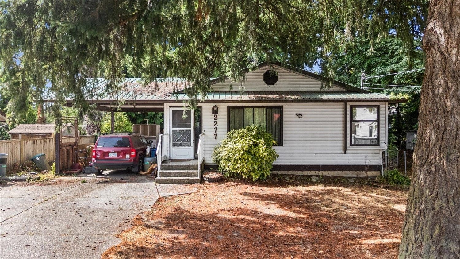 2277 Mouldstade Road, Abbotsford