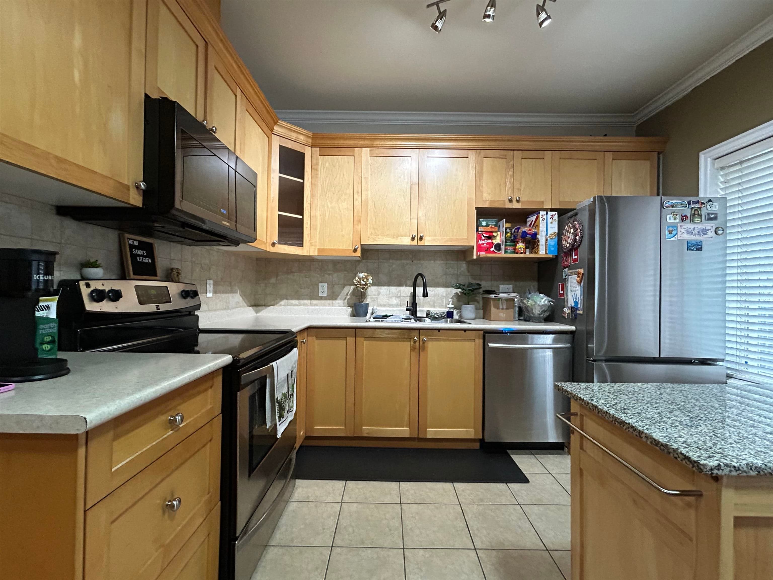31 - 8633 159 Street, Surrey, V4N 5W1 — photo 2