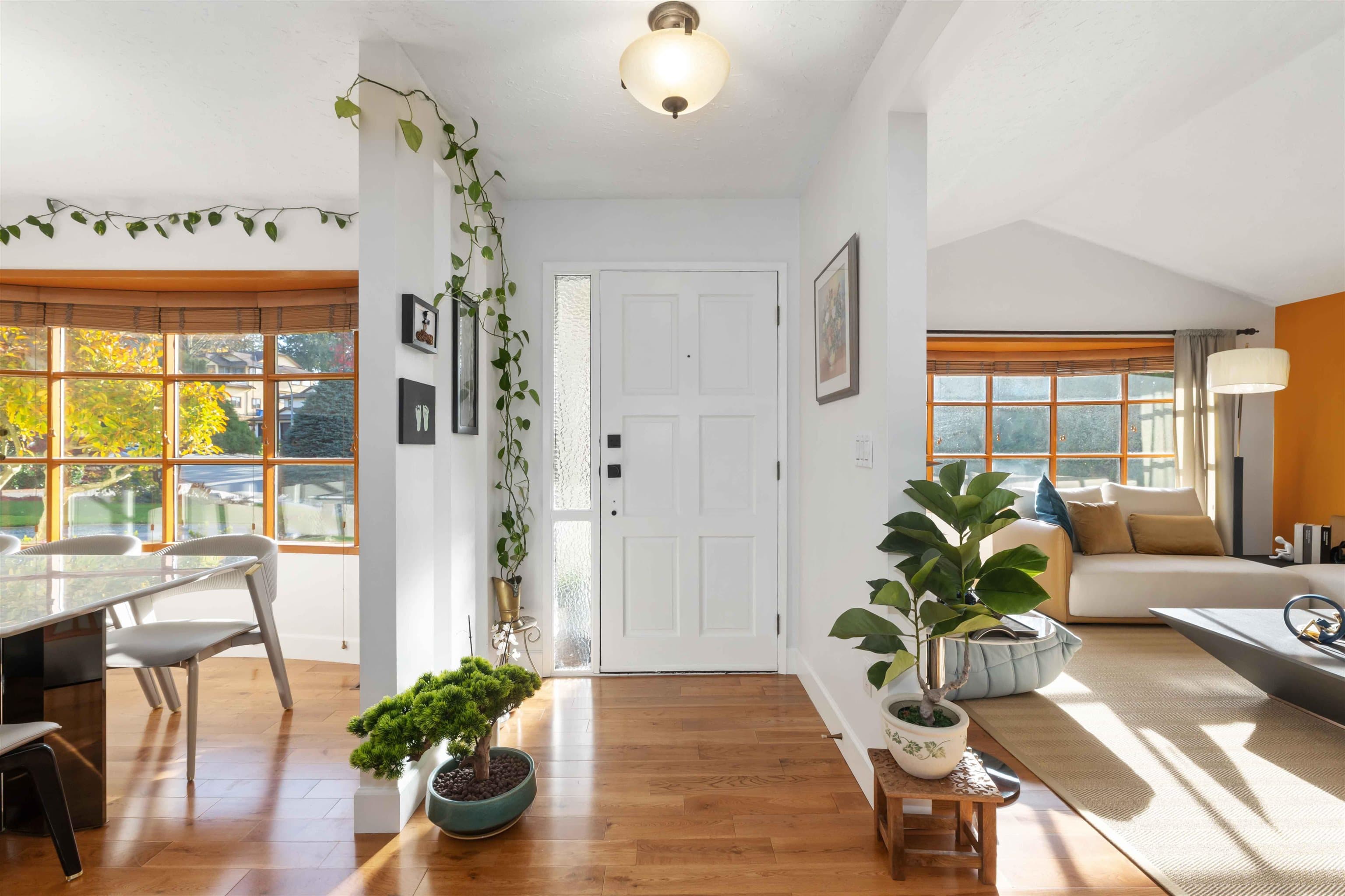 34869 Everett Drive, Abbotsford, V2S 7R7 — photo 5