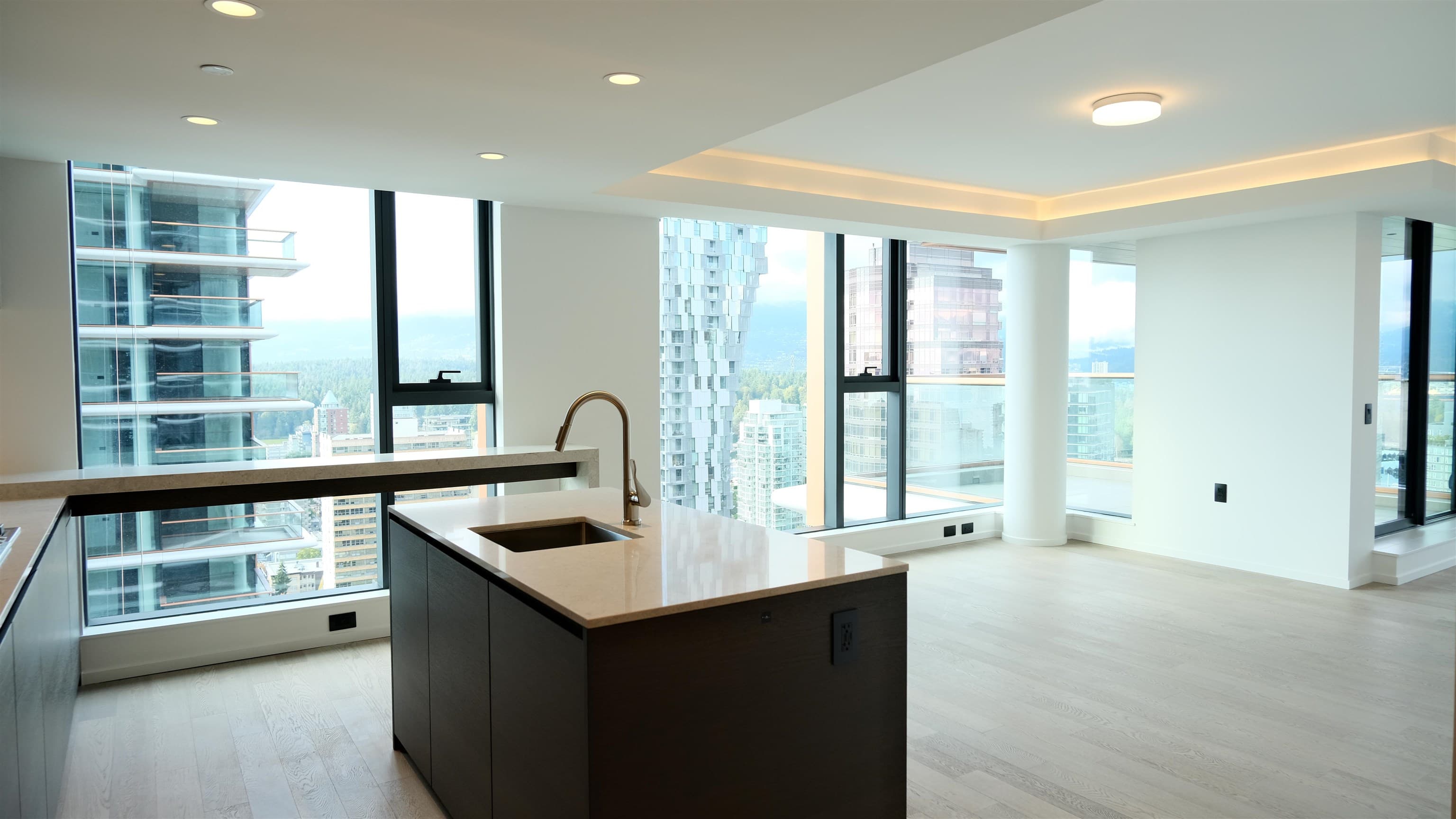 2xxx - 1408 Robson Street, Vancouver