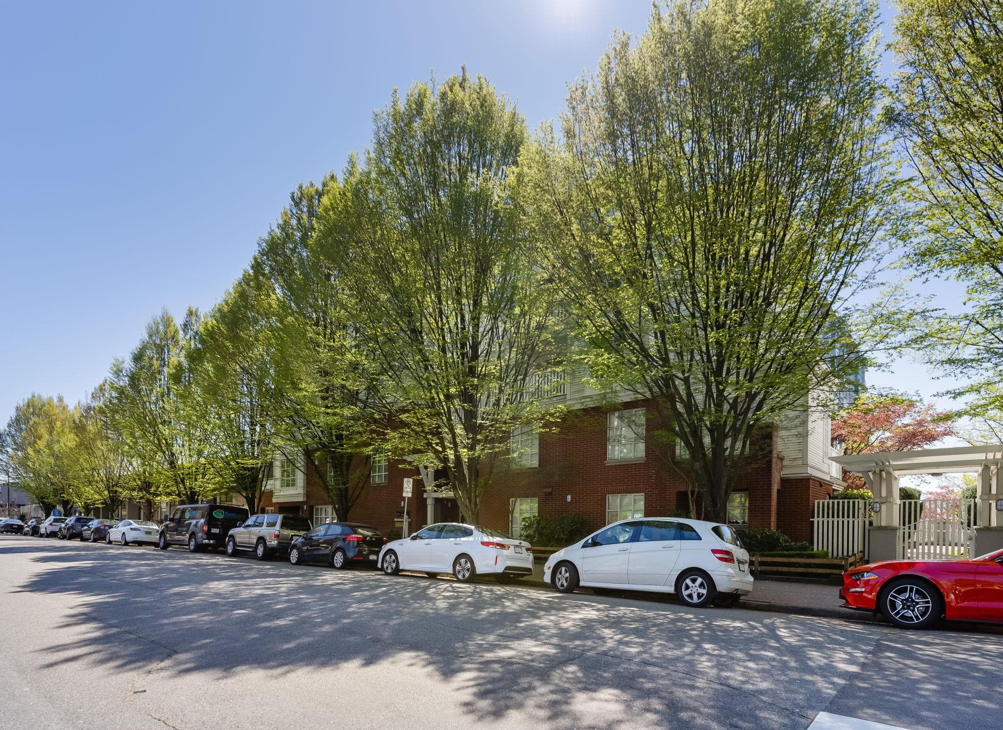 319 - 147 E 1st Street, North Vancouver, V7L 1B2 — photo 1