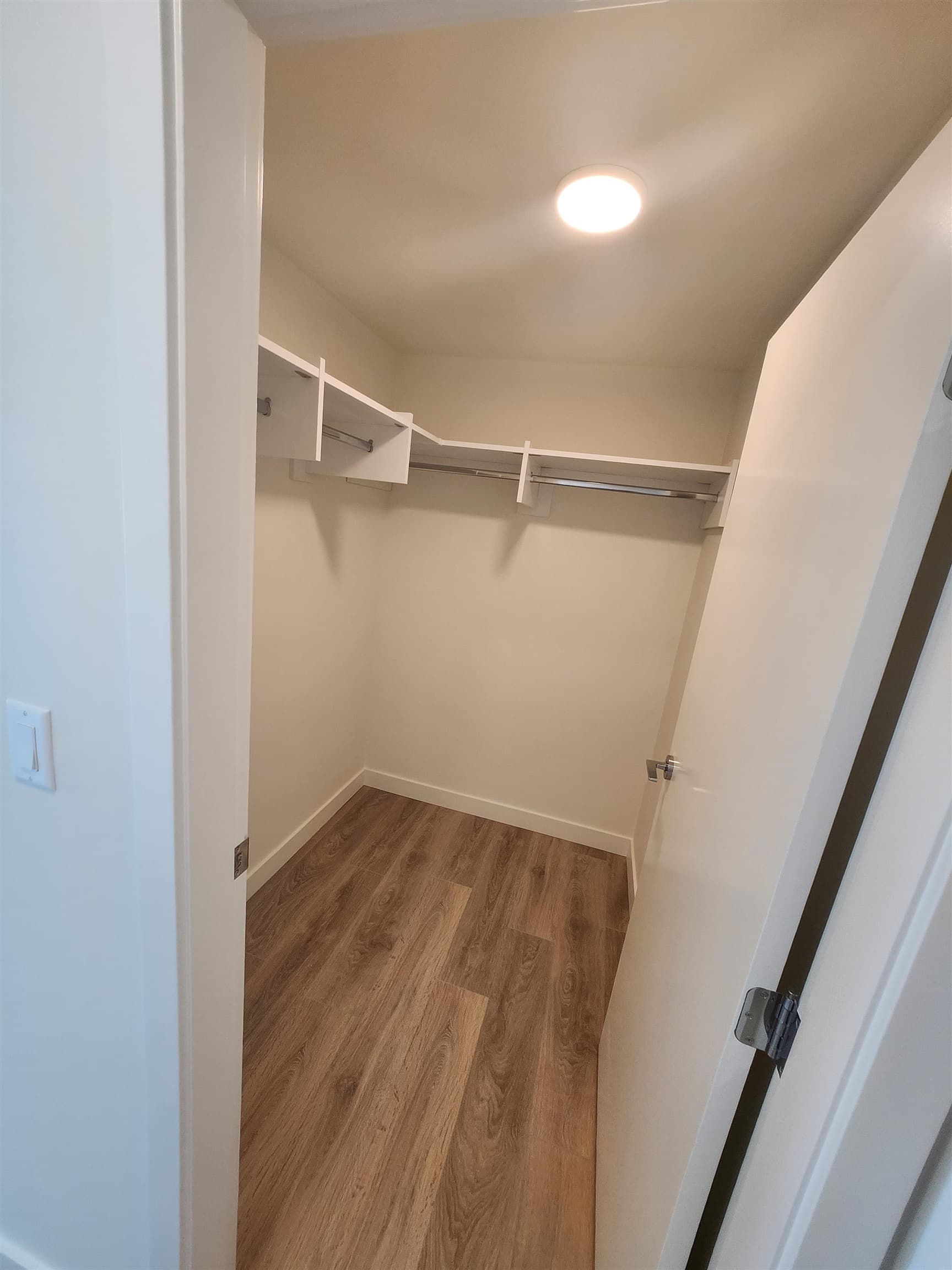 1709 - 318 Alderson Avenue, Coquitlam, V3K 0J1 — photo 5