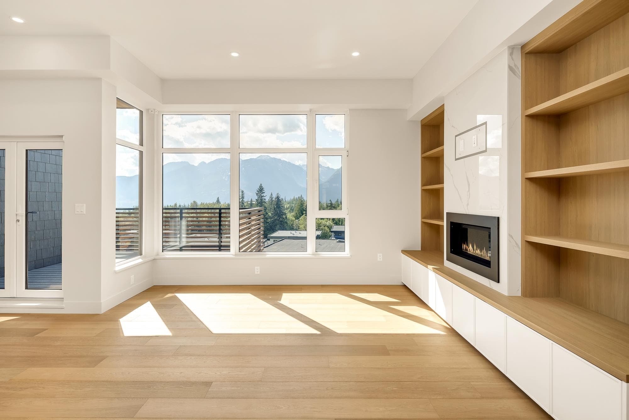 15 - 3407 Mamquam Road, Squamish, V8B 1E4 — photo 2