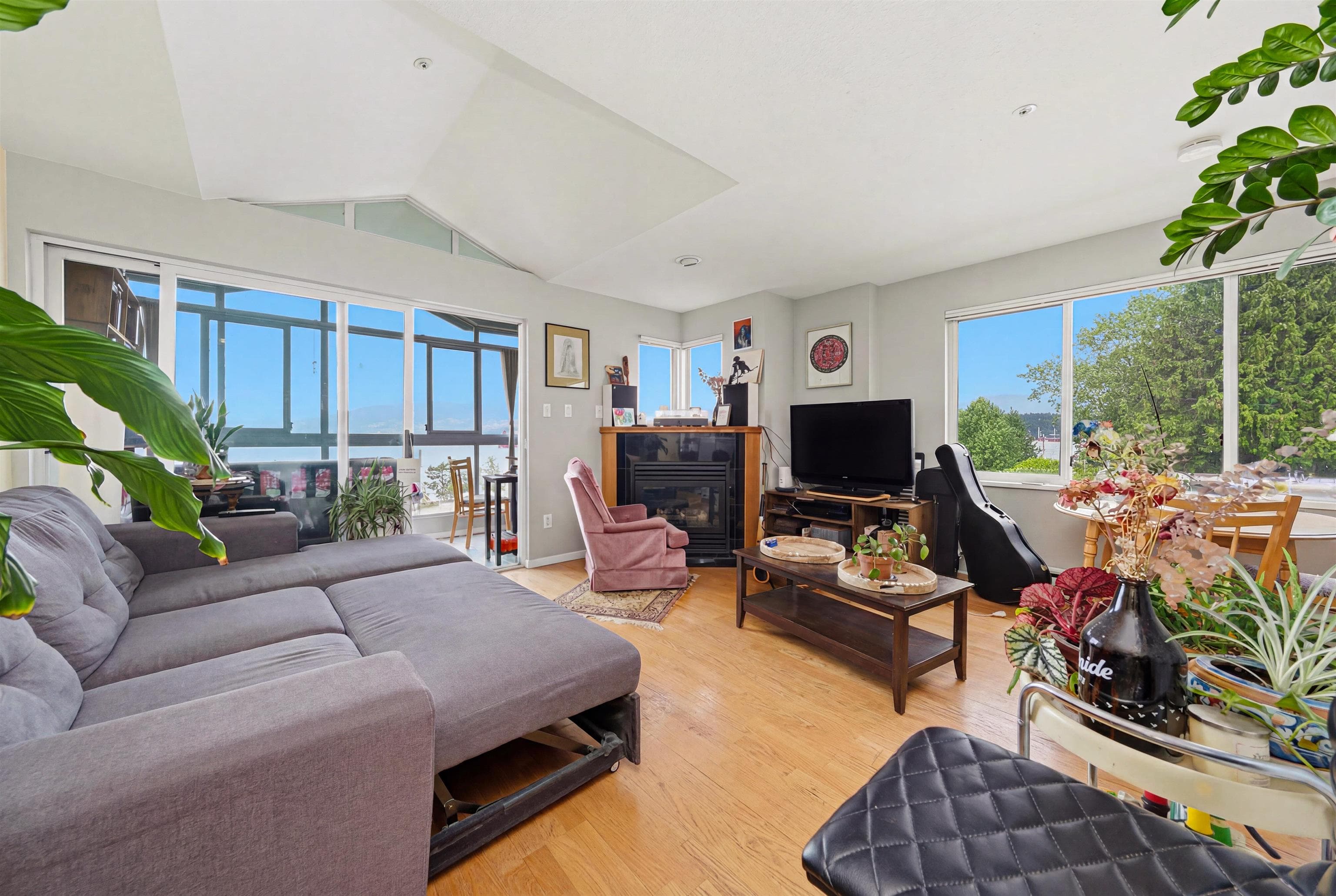 408 - 2211 Wall Street, Vancouver, V6L 1G4 — photo 2