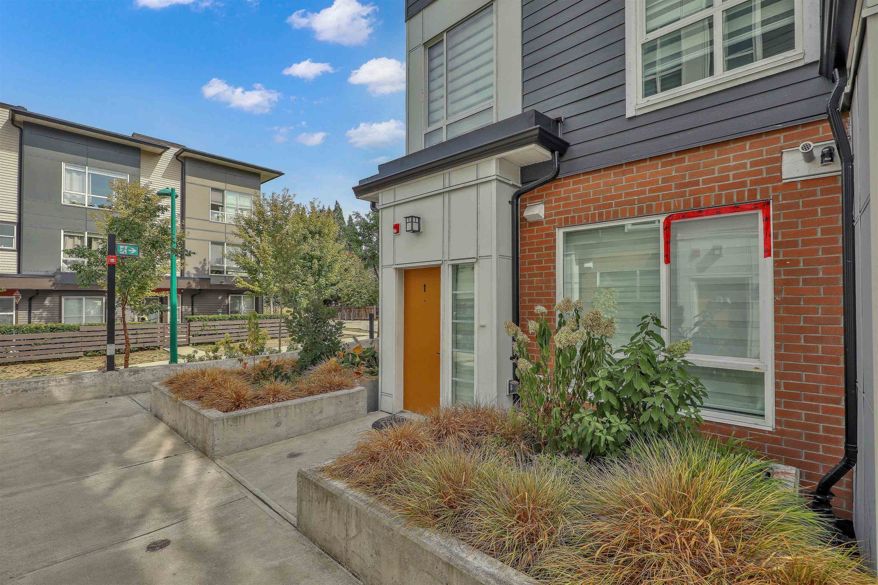 1 - 18850 72a Avenue, Surrey, V4N 6X2 — photo 3