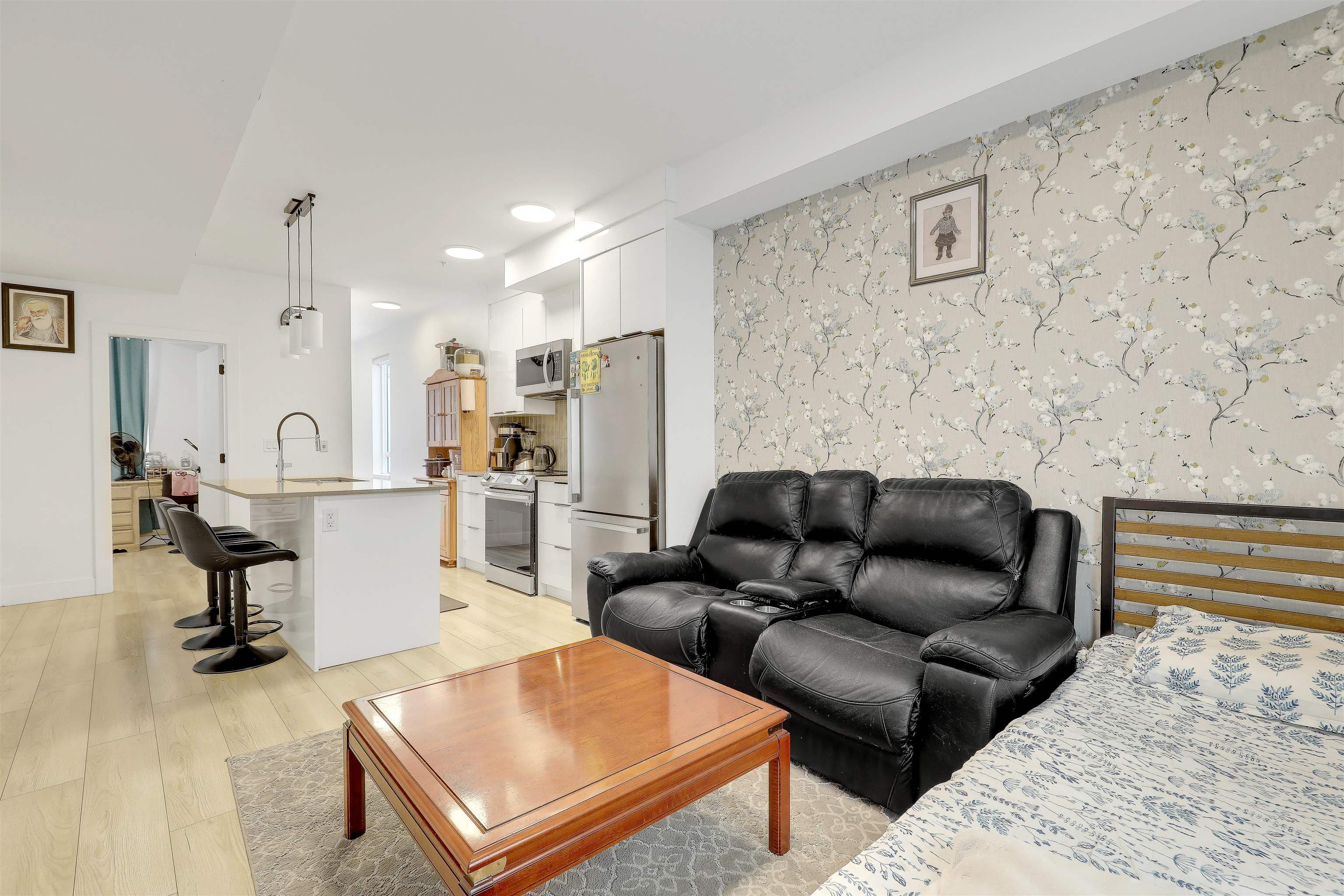 1 - 18850 72a Avenue, Surrey, V4N 6X2 — photo 4