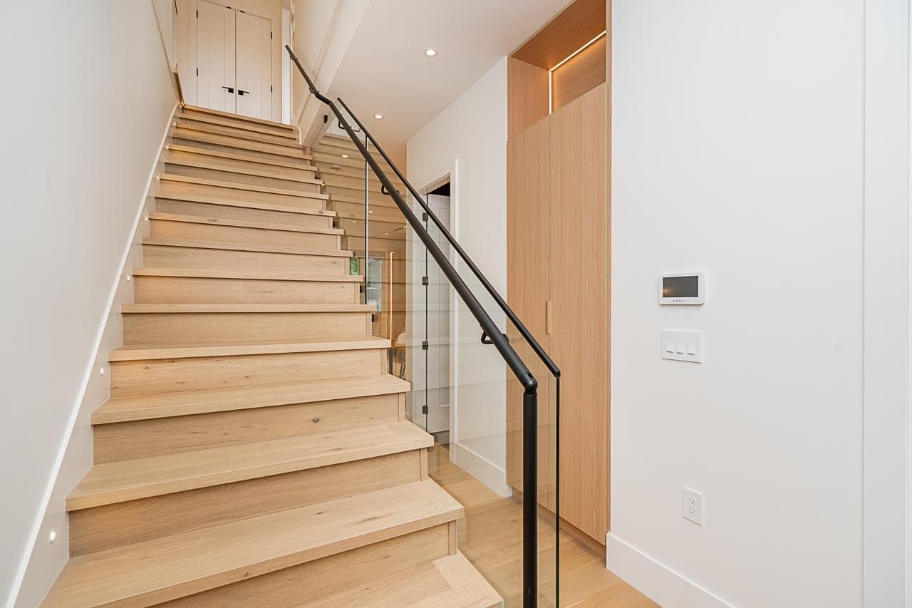 7745 115a Street, Delta, V4C 5R1 — photo 3