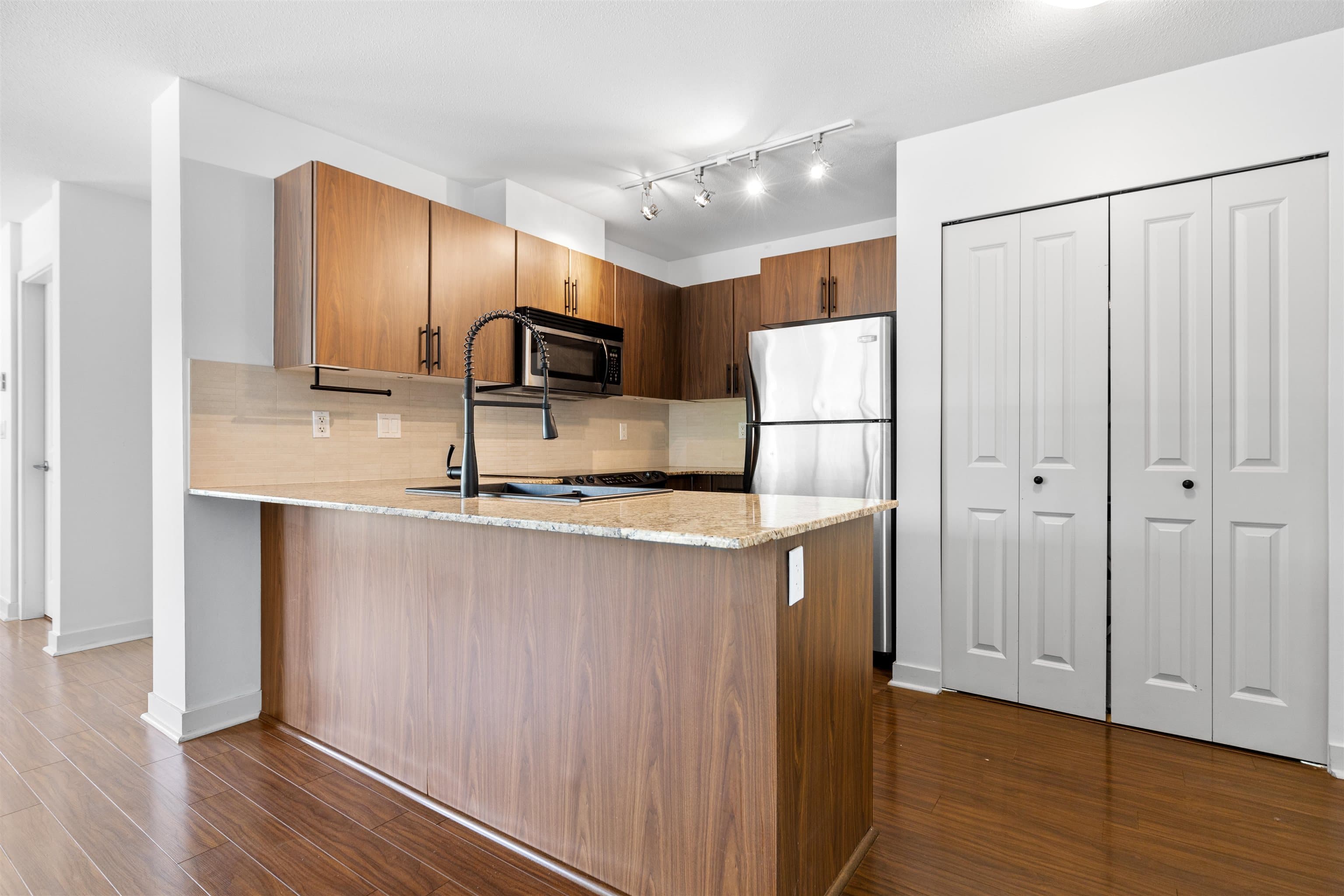 B304 - 8929 202 Street, Langley, V1M 0B4 — photo 2