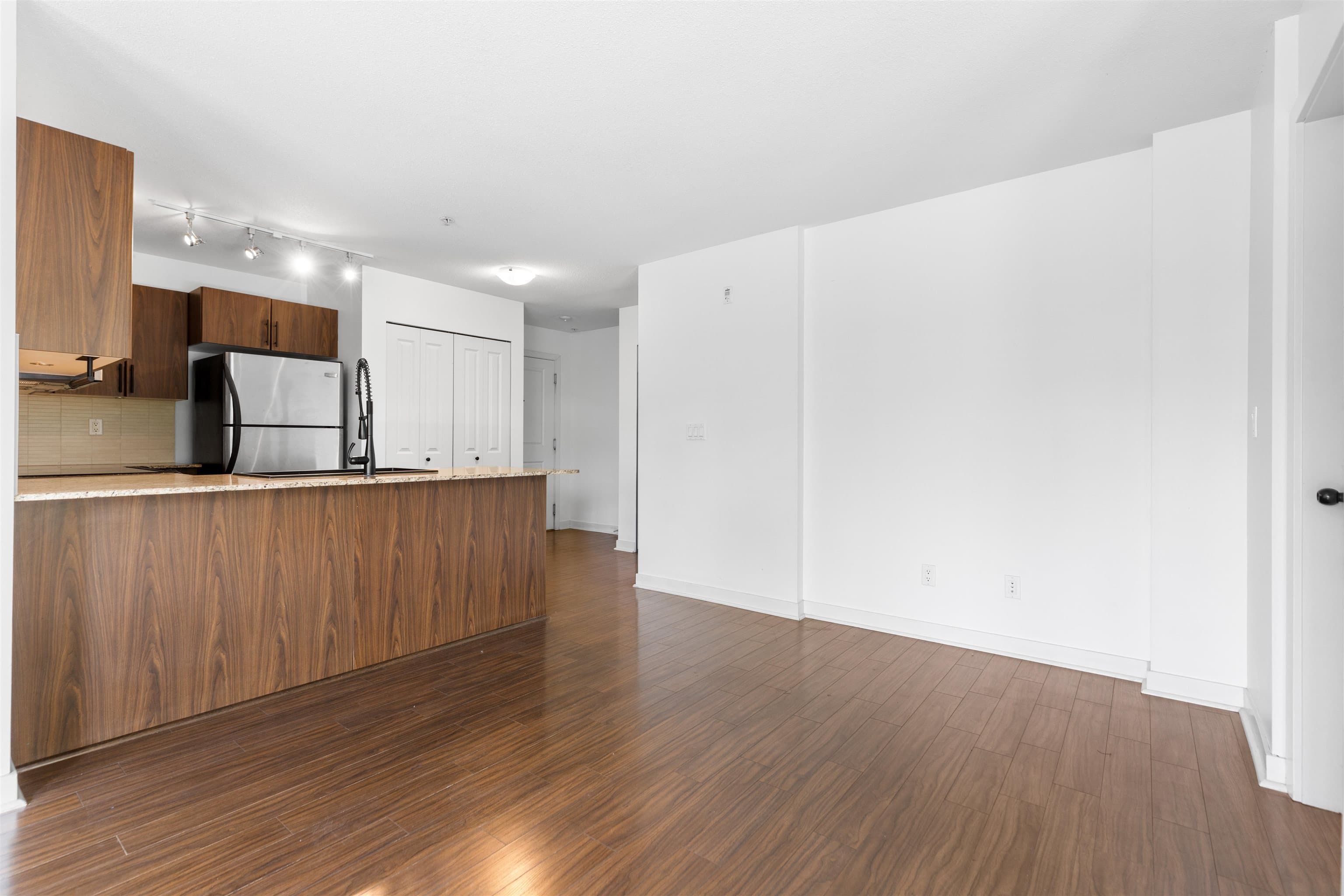B304 - 8929 202 Street, Langley, V1M 0B4 — photo 3