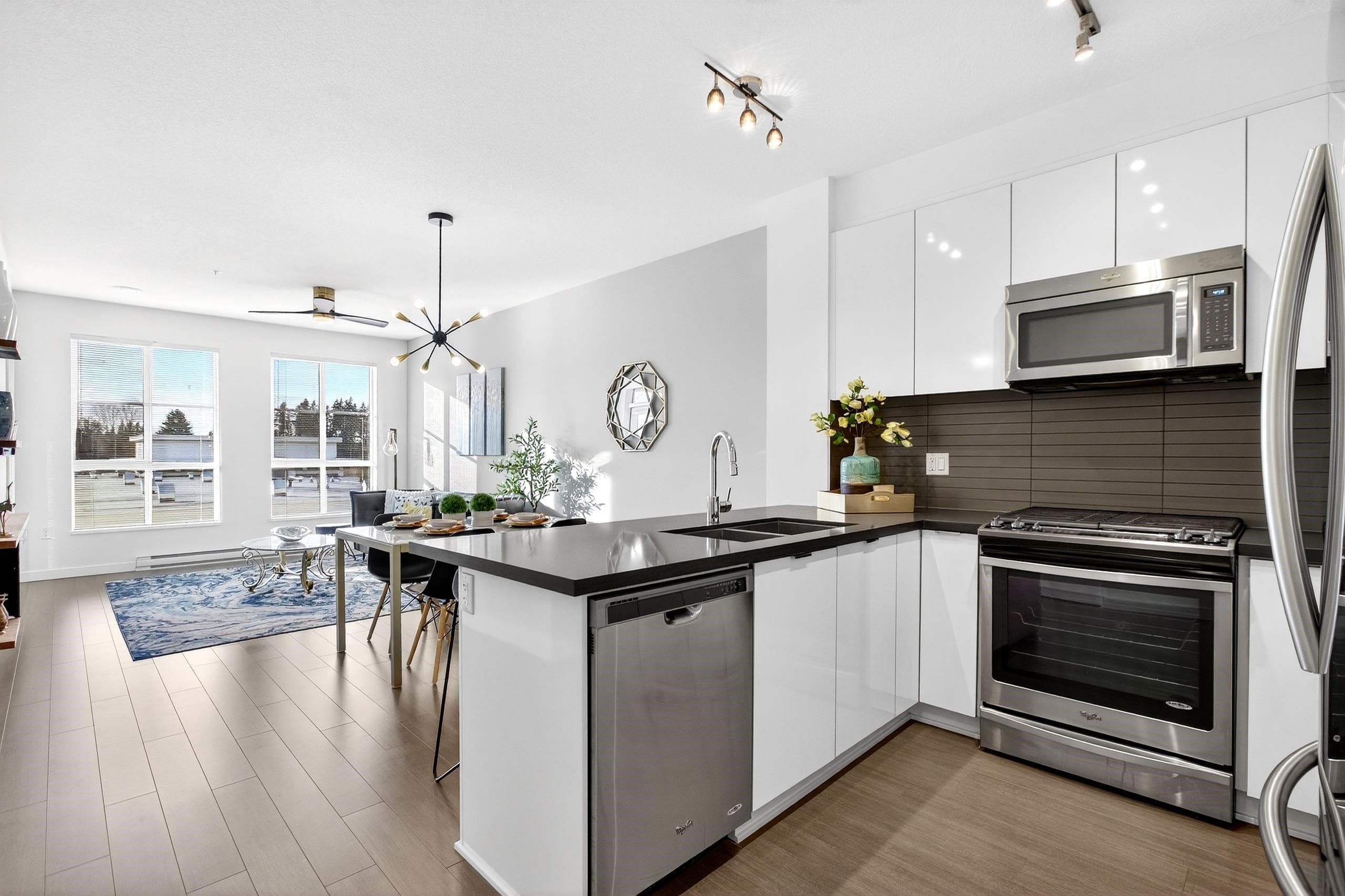 312 - 15168 33 Avenue, Surrey, V3Z 0N7 — photo 4