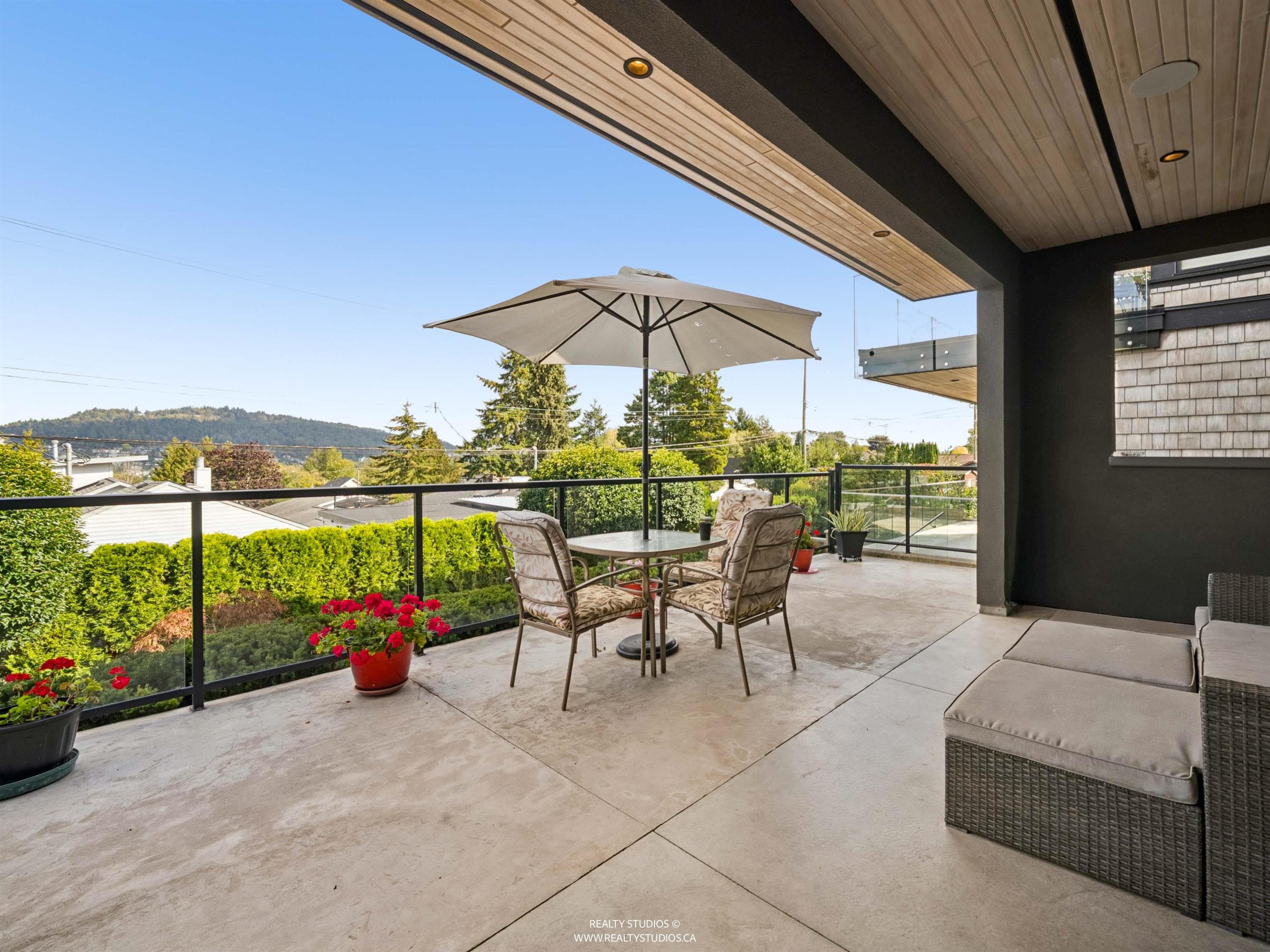 116 N Warwick Avenue, Burnaby, V5G 1K7 — photo 4