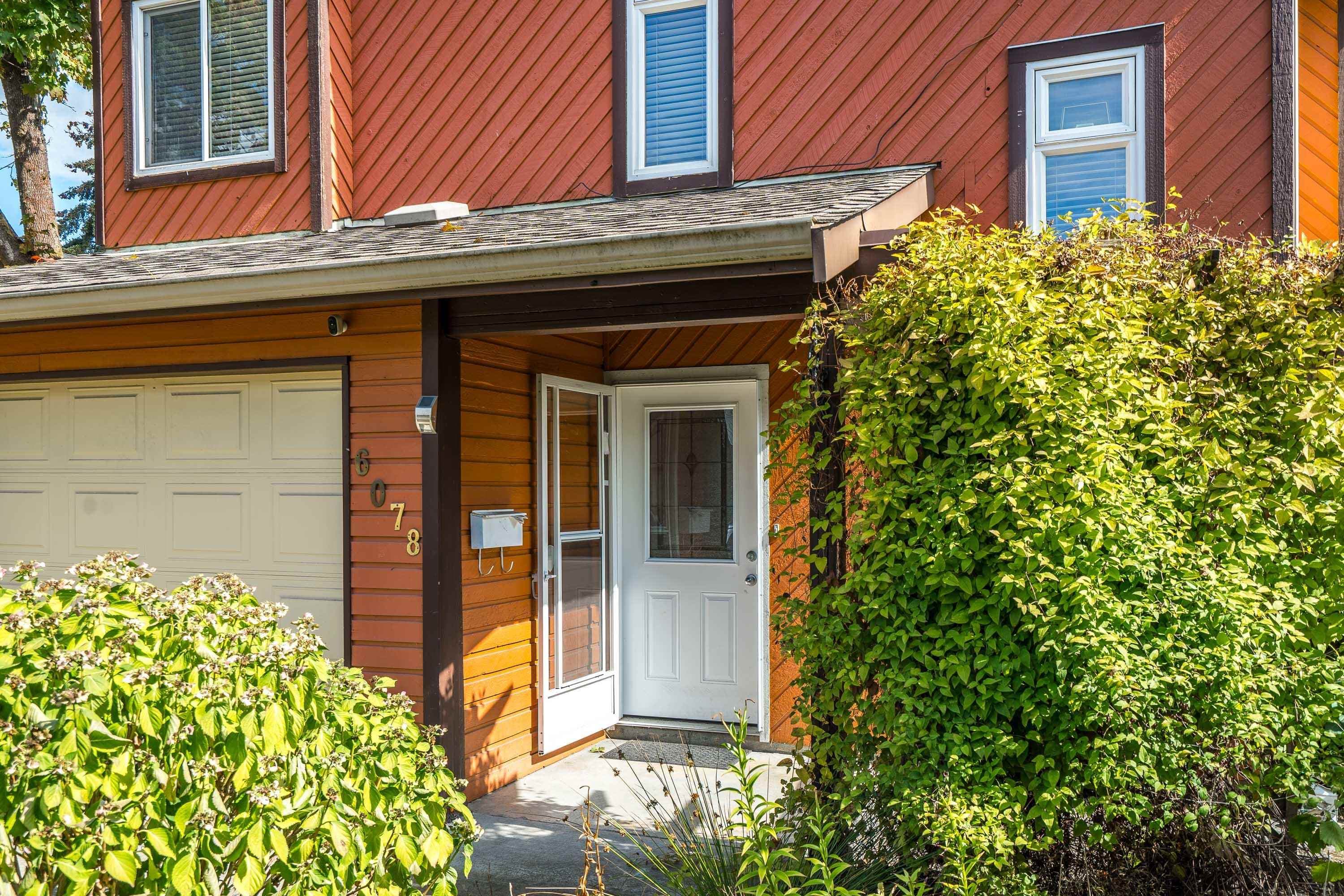6078 194a Street, Surrey, V3S 7L3 — photo 2