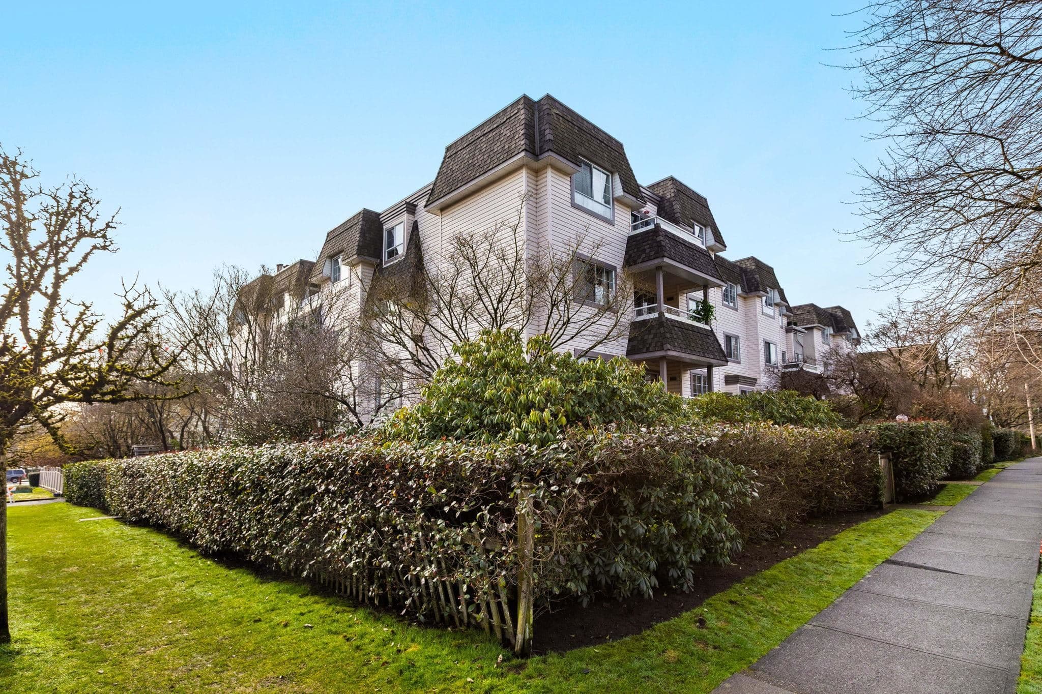 407 - 1950 E 11th Avenue, Vancouver