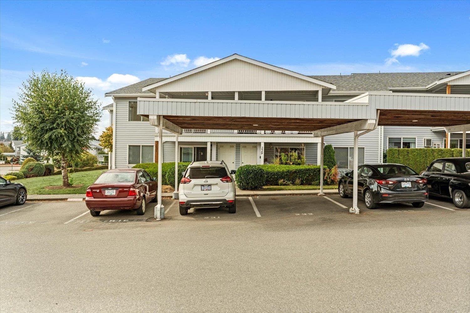 232 - 32691 Garibaldi Drive, Abbotsford, V2T 5T7 — photo 1