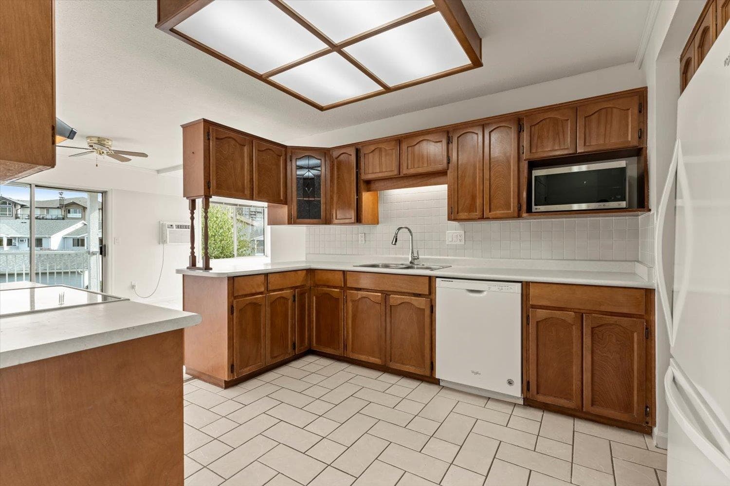 232 - 32691 Garibaldi Drive, Abbotsford, V2T 5T7 — photo 5