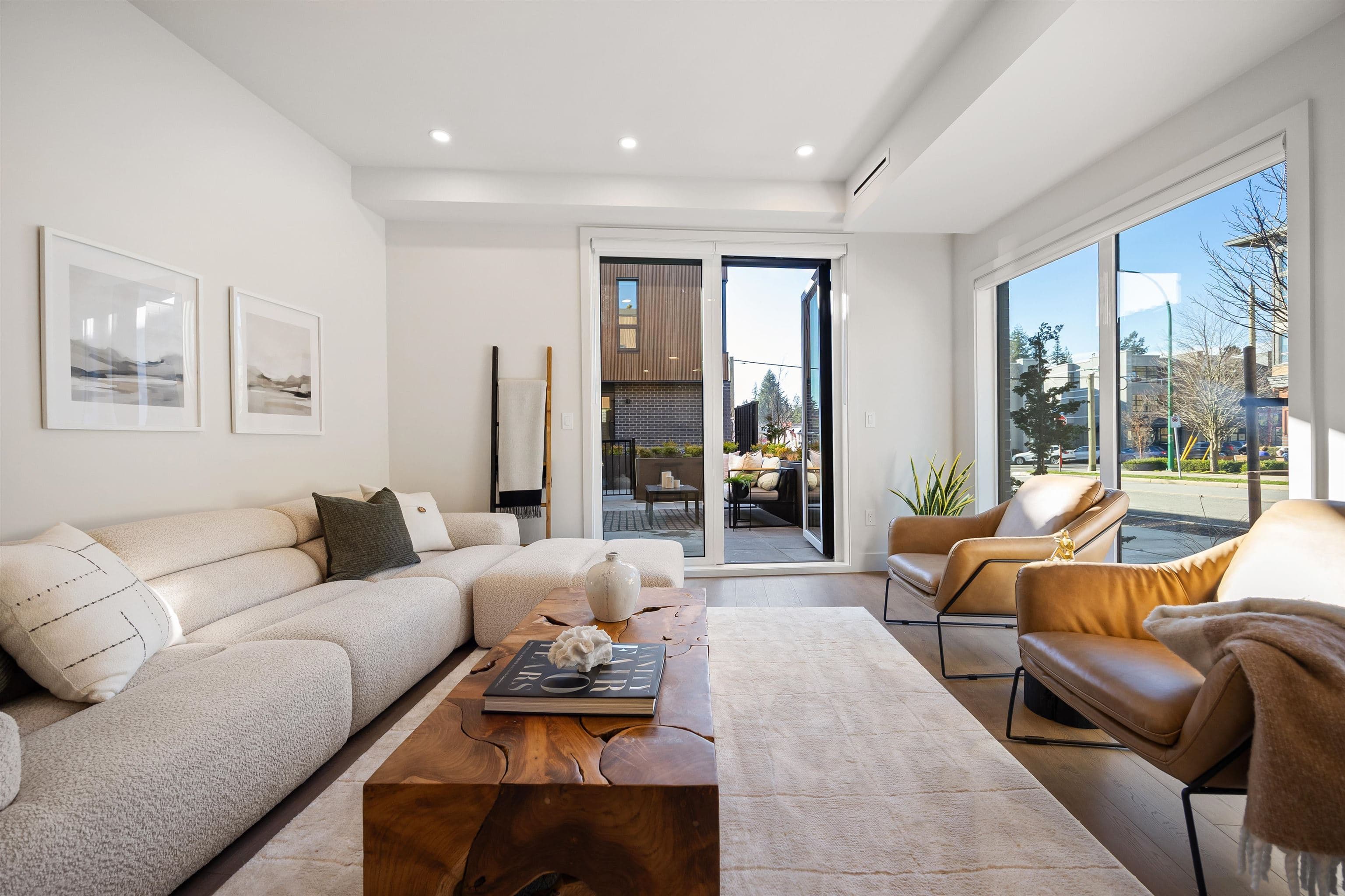 3218 Highland Boulevard, North Vancouver, V7R 2V9 — photo 2