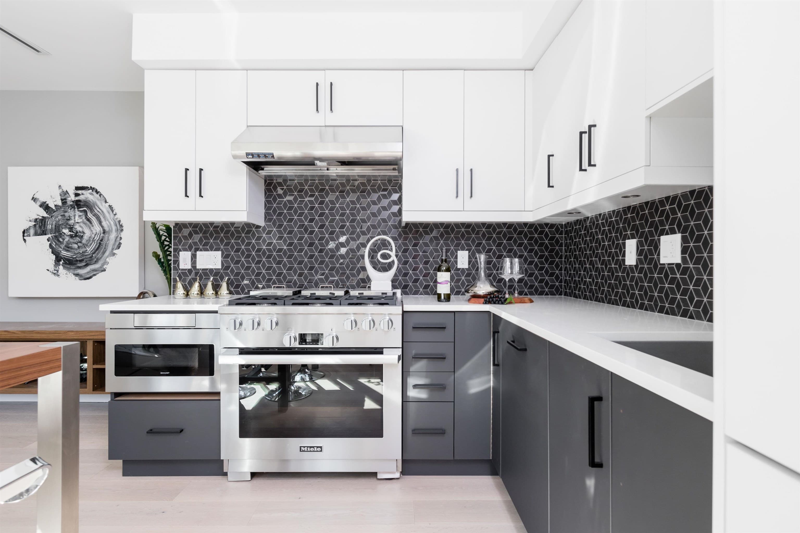 2 - 1152 Comox Street, Vancouver, V6E 1K5 — photo 5
