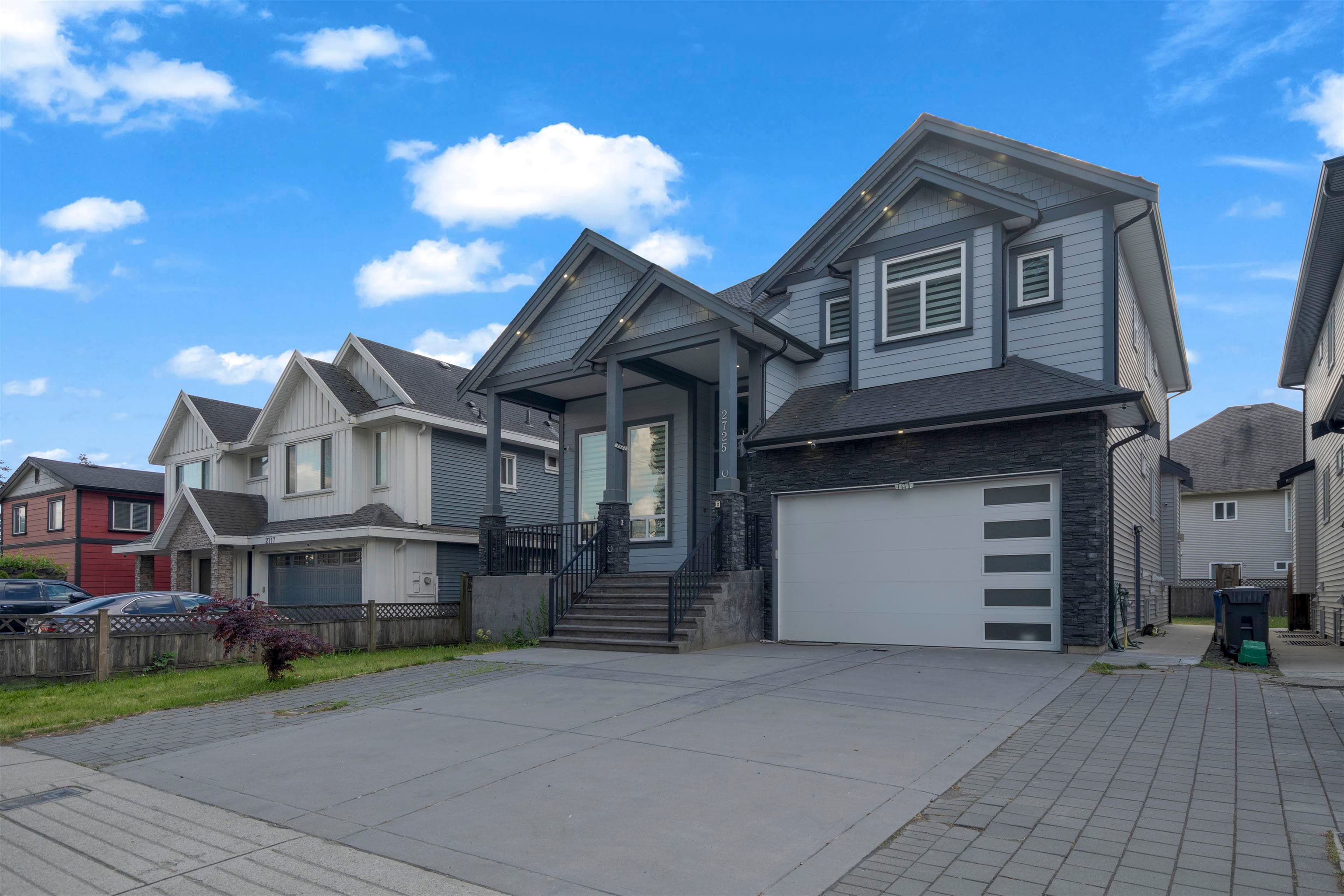 2725 Lefeuvre Road, Abbotsford, V4X 1H5 — photo 2