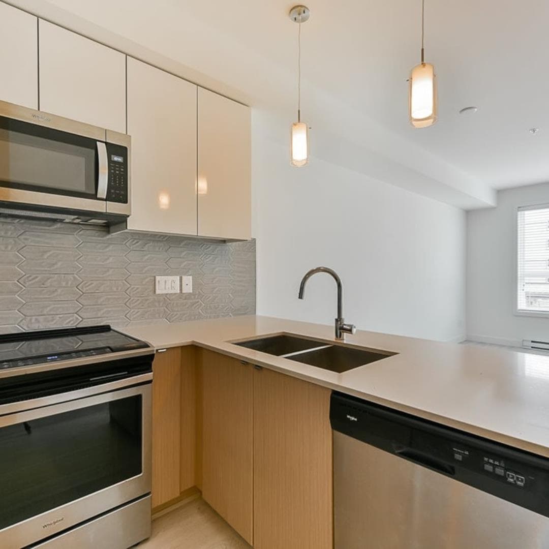 215 - 19567 64 Avenue, Surrey, V3S 7H8 — photo 3