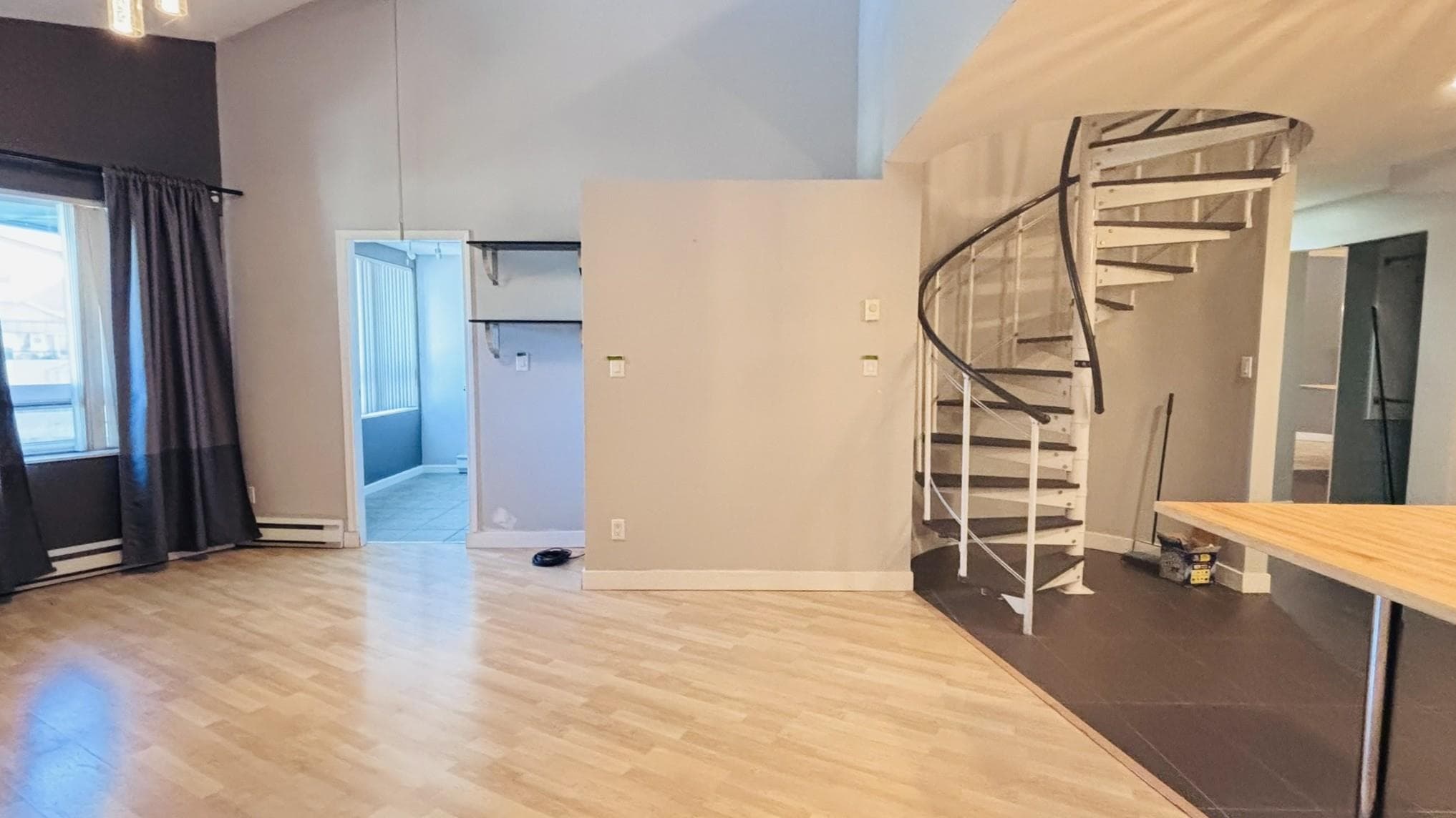 A421 - 2099 Lougheed Highway, Port Coquitlam, V3B 1A8 — photo 3