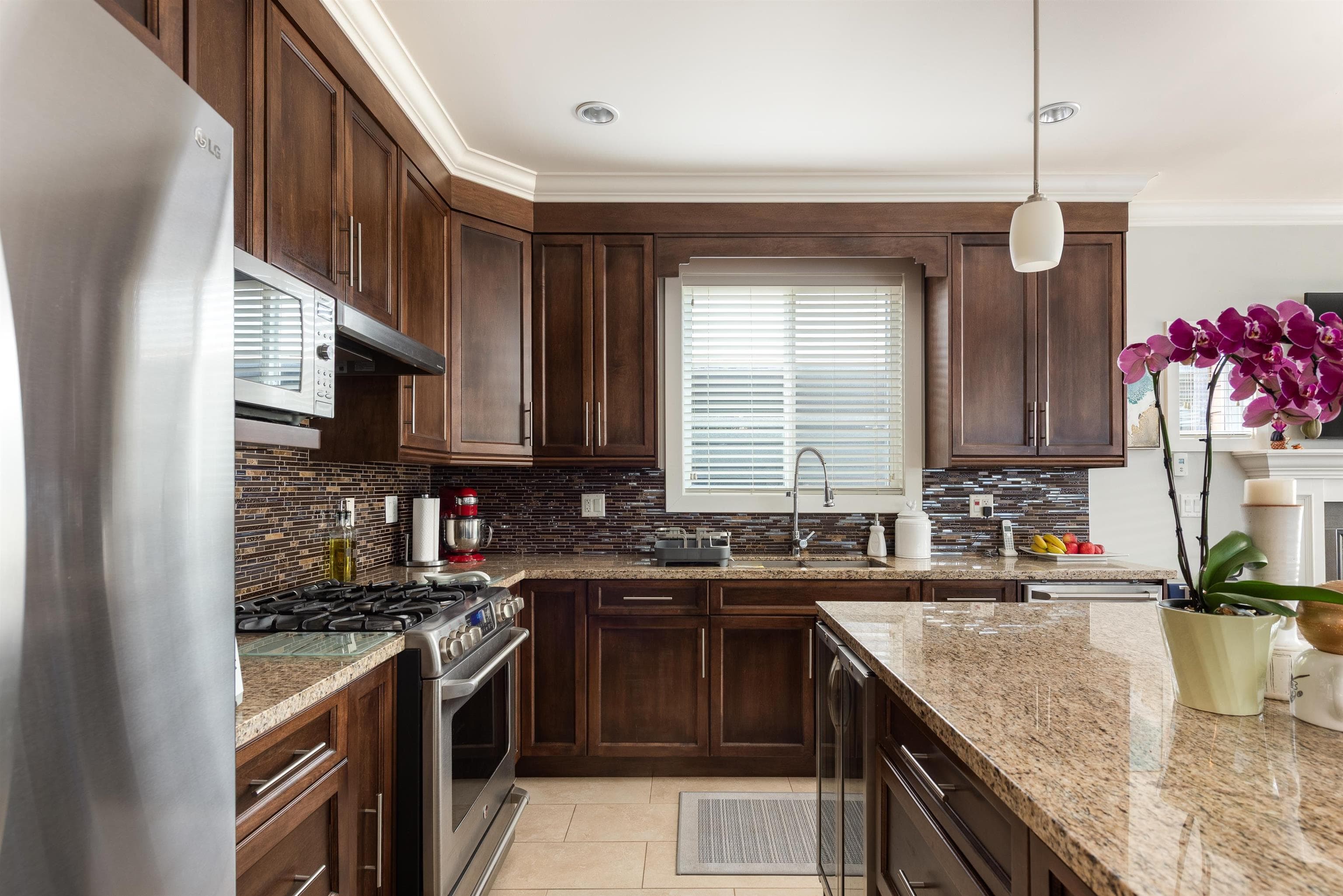 362 E 21st Street, North Vancouver, V7L 3B8 — photo 4