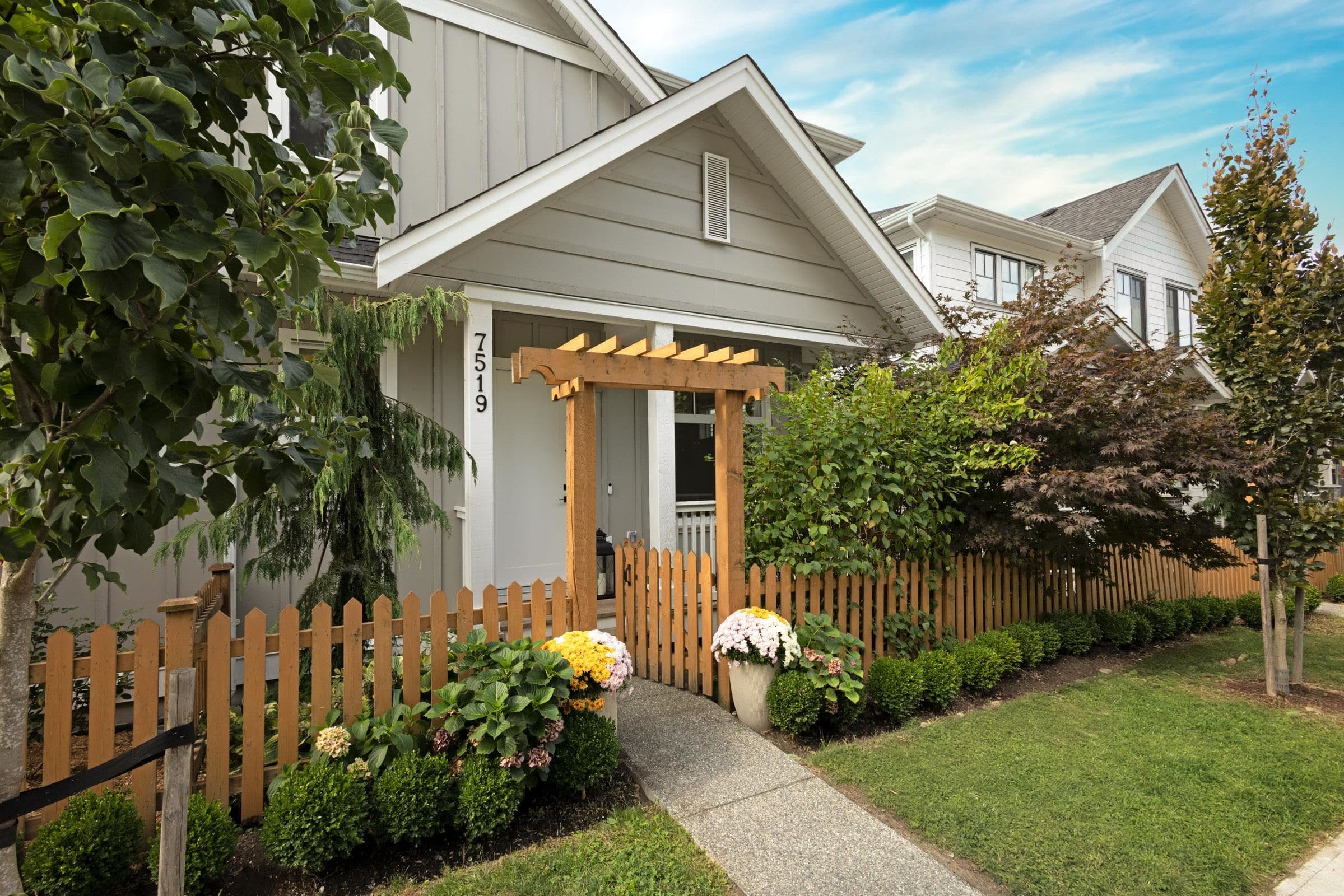 7519 198b Street, Langley